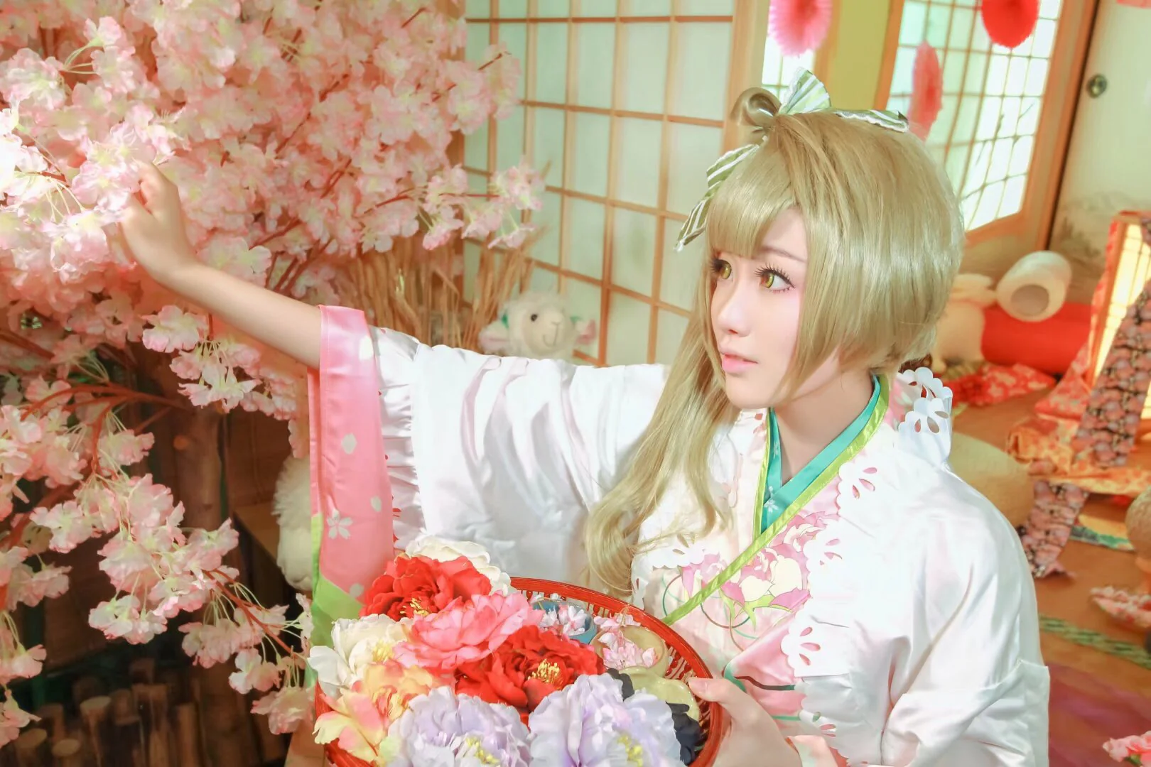 南小鸟正月觉醒COS写真