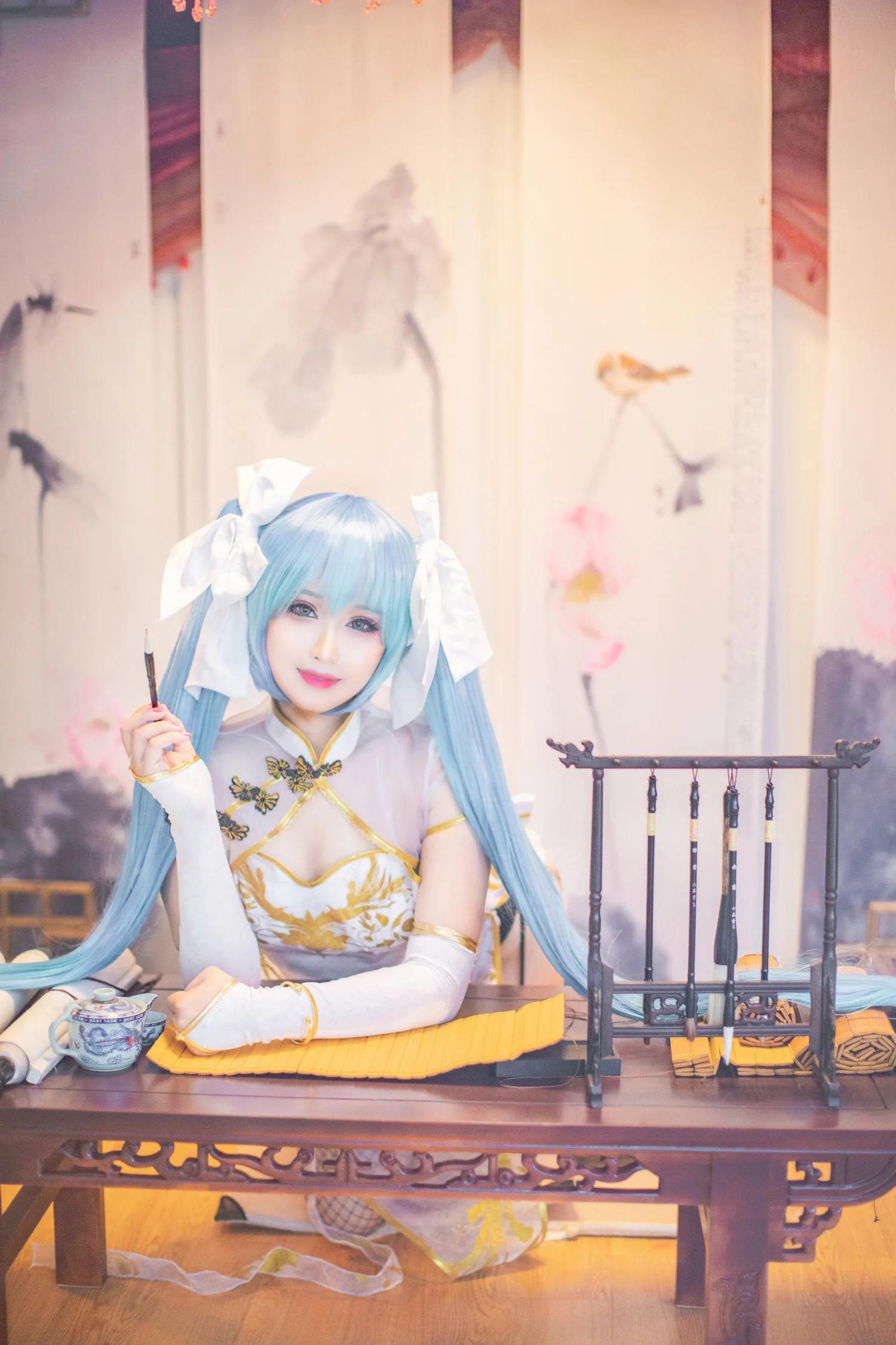 初音未来金丝雀旗袍COS写真