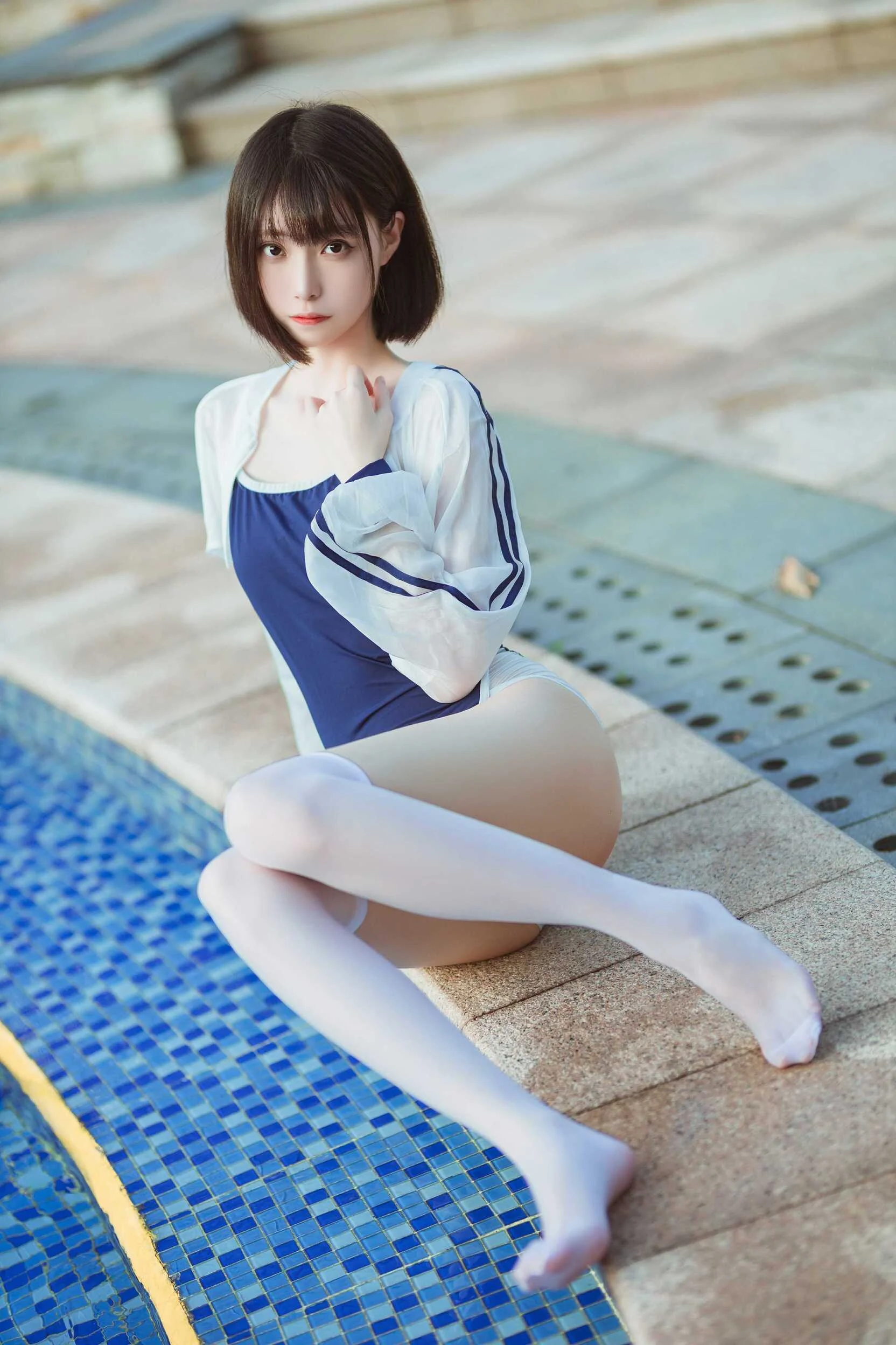 许岚LAN – 泳池竞泳[40P]｜高清图片集
