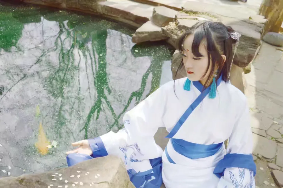 蓝白汉服｜高清图片集