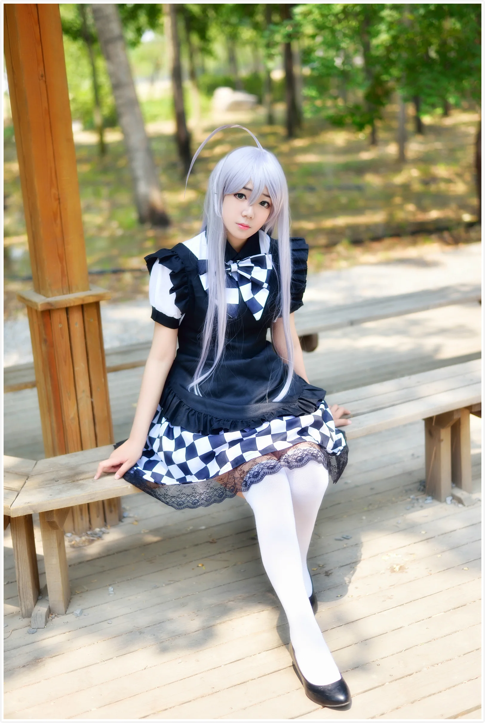 潜行吧奈亚子COS写真