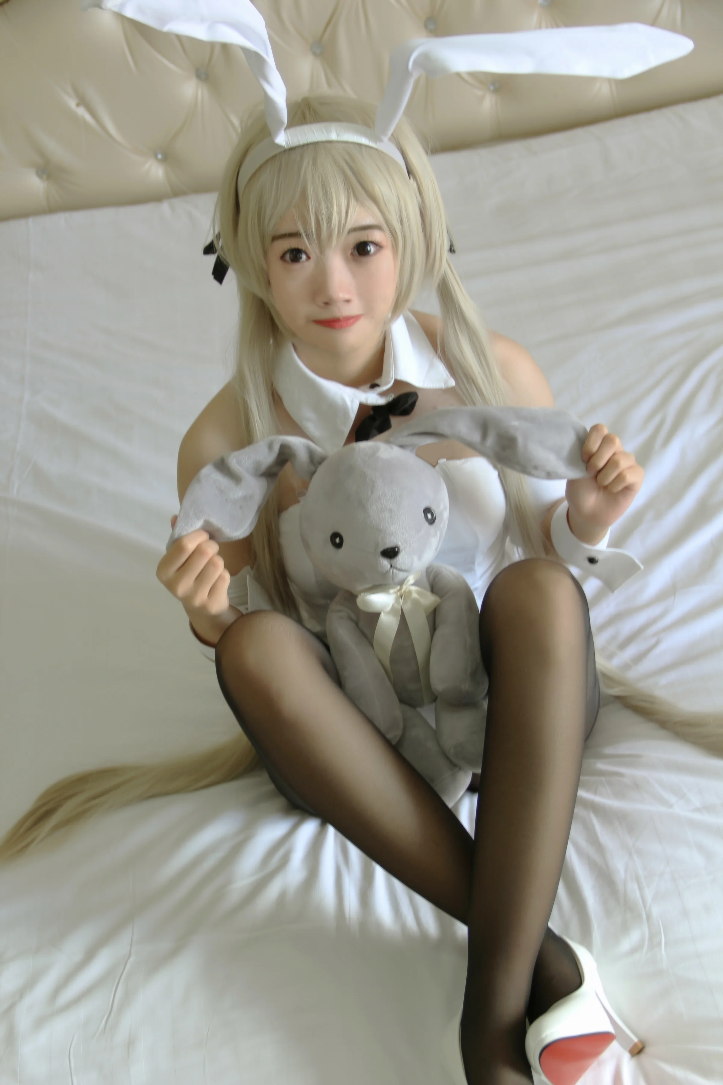 缘之空春日野穹兔女郎COS写真