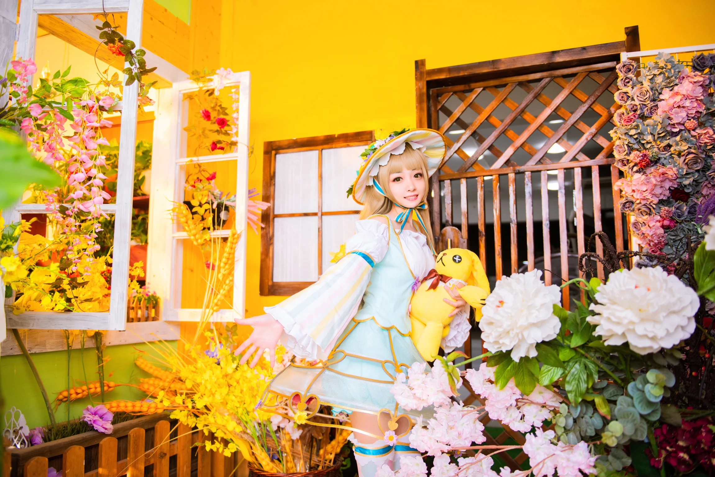 南小鸟复活节觉醒COS写真