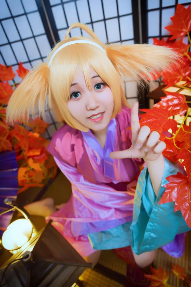 狐妖小红娘 涂山苏苏COS写真，要吃糖吗？