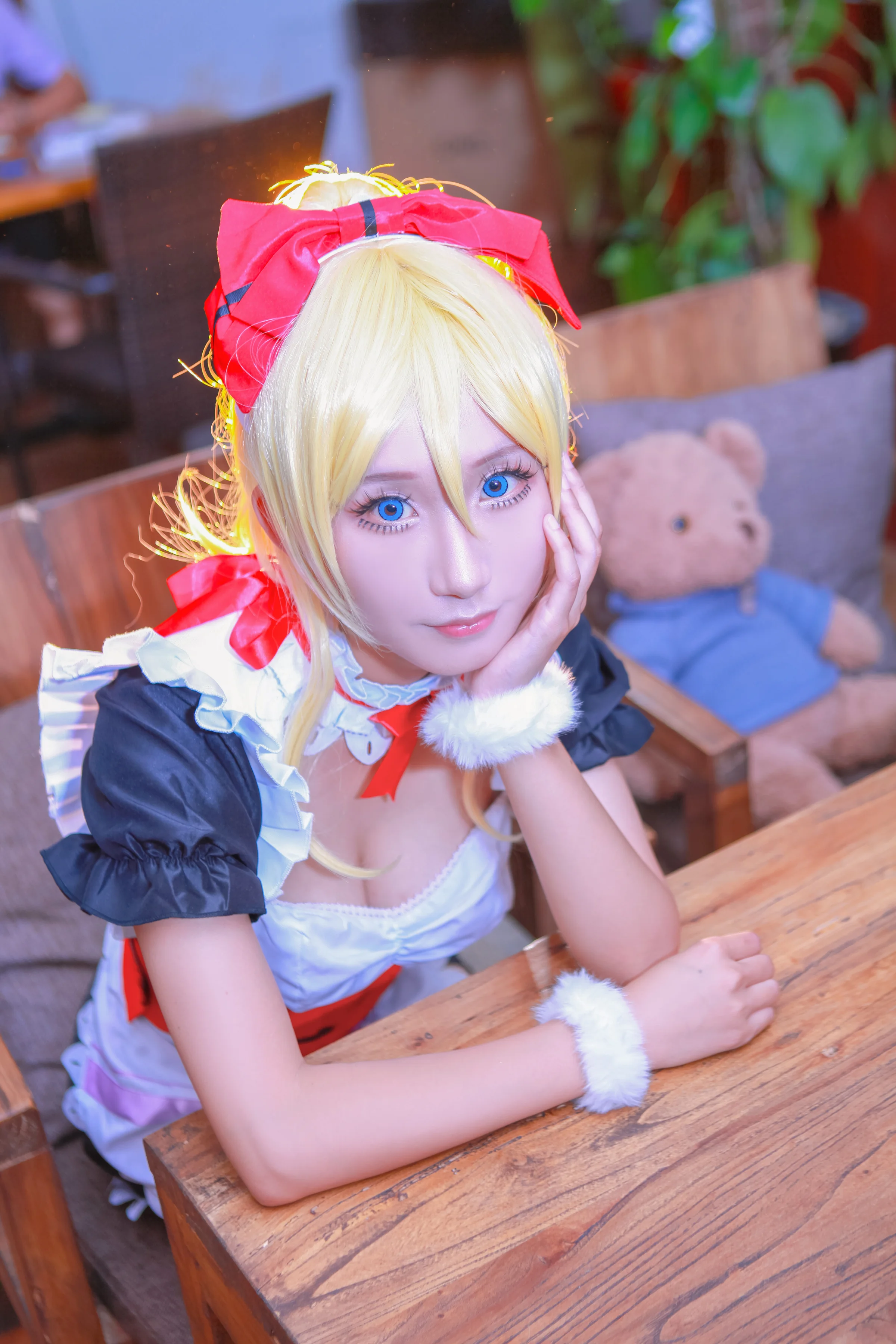 LOVELIVE绘里COS写真 满怀爱意接近中