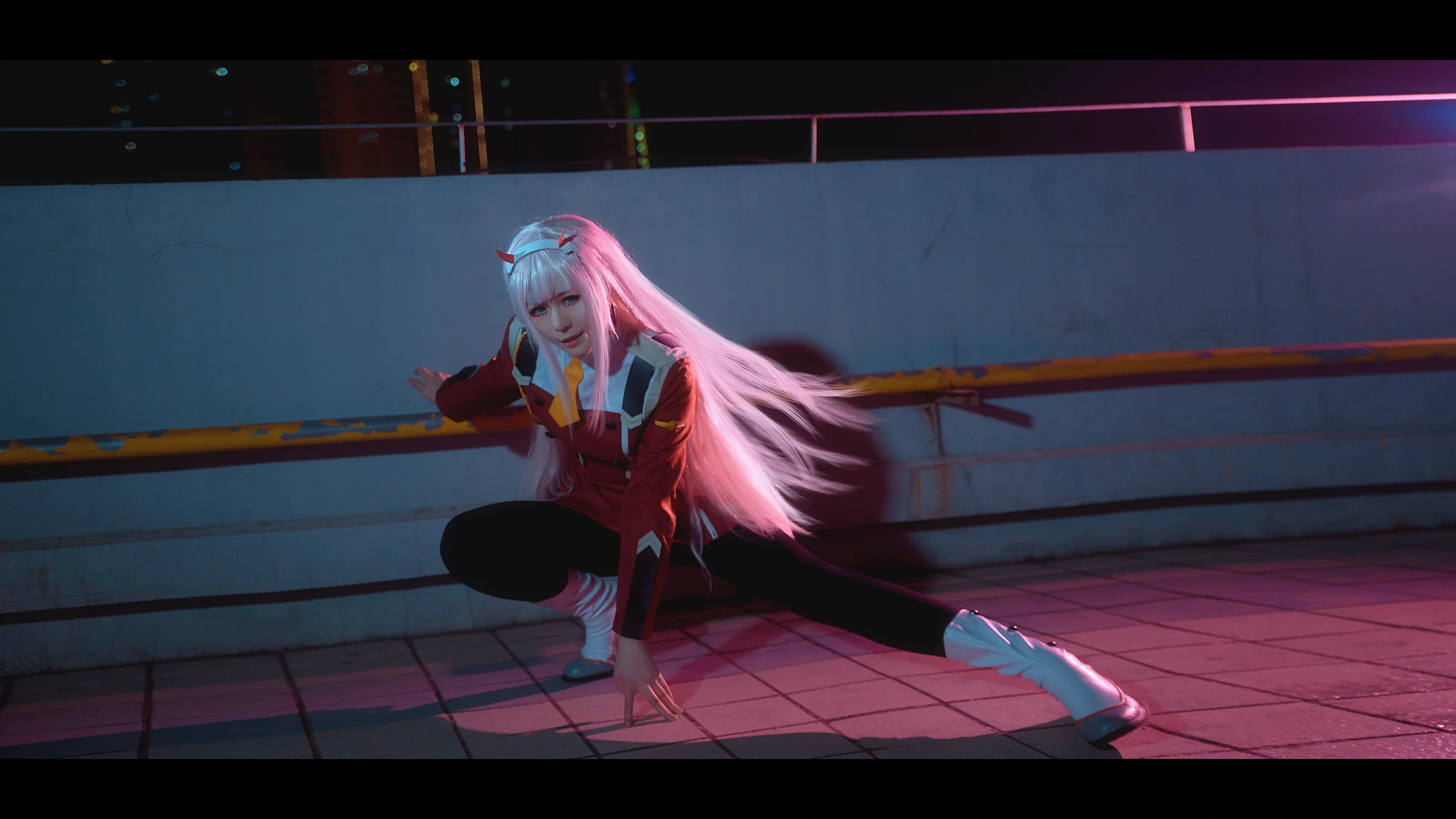 DARLING in the FRANXX 02COS写真