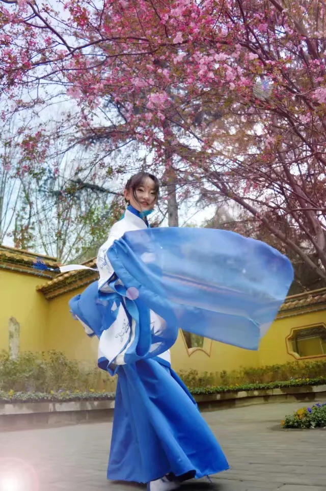 蓝白汉服｜高清图片集