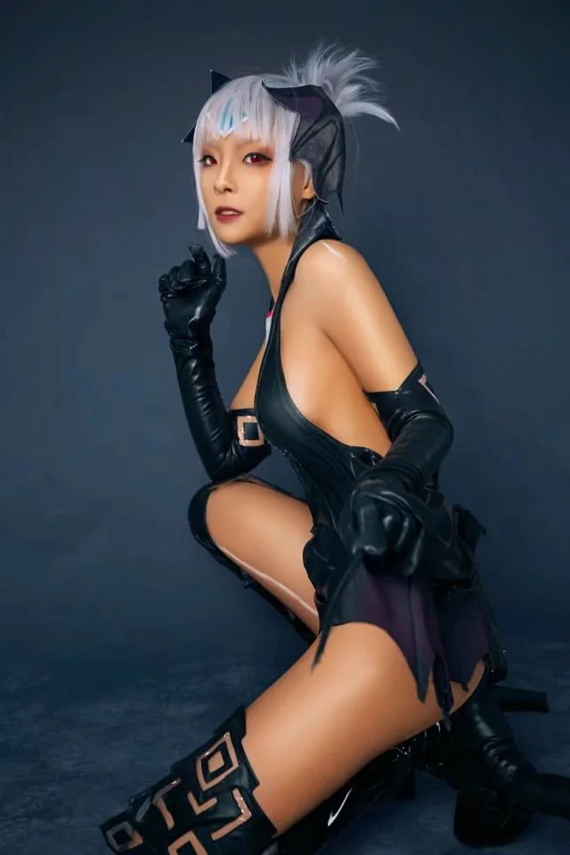 Fate/GrandOrder阿提拉小恶魔COS写真