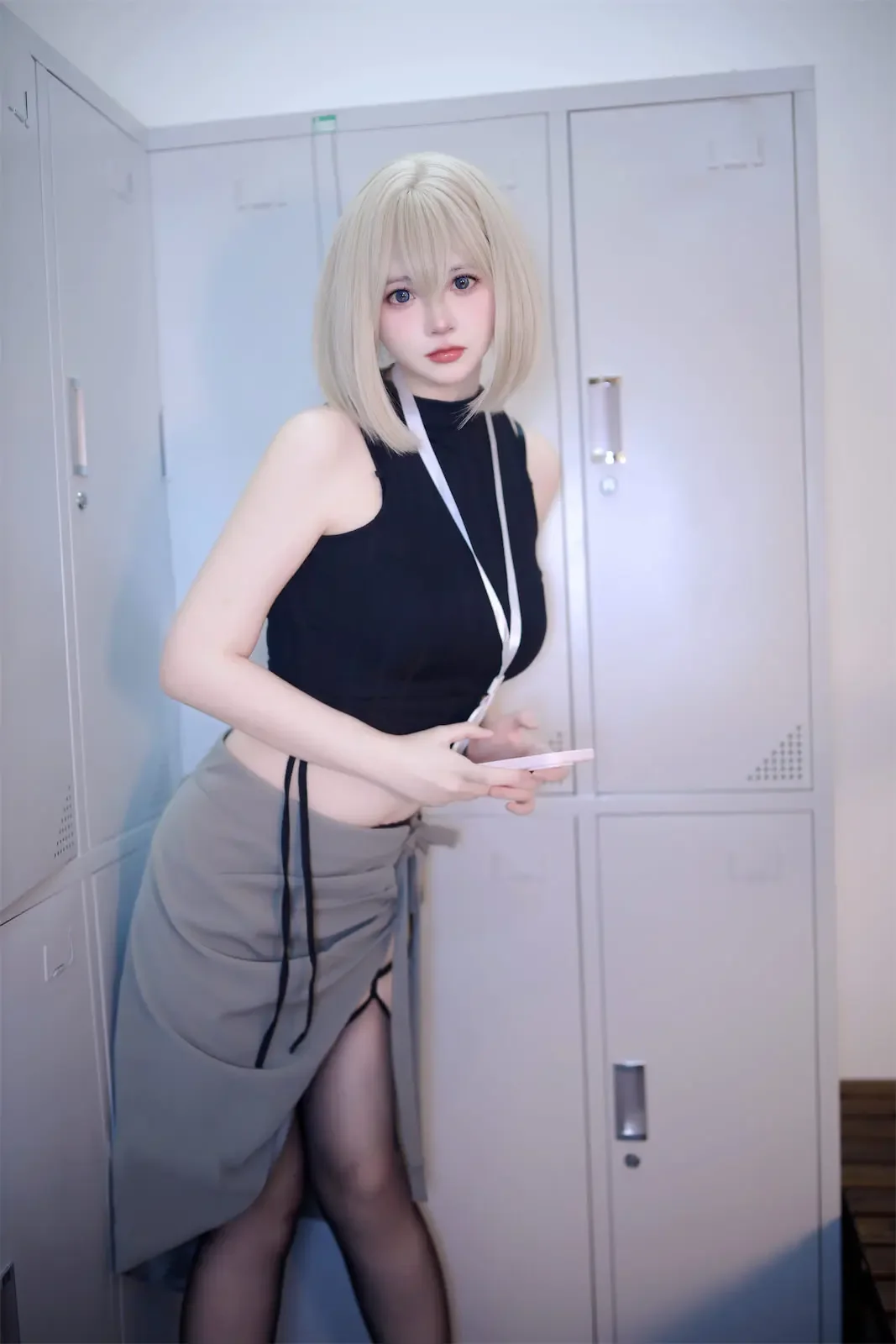 疯猫ss – 少女衣橱黄毛OL｜高清图片集