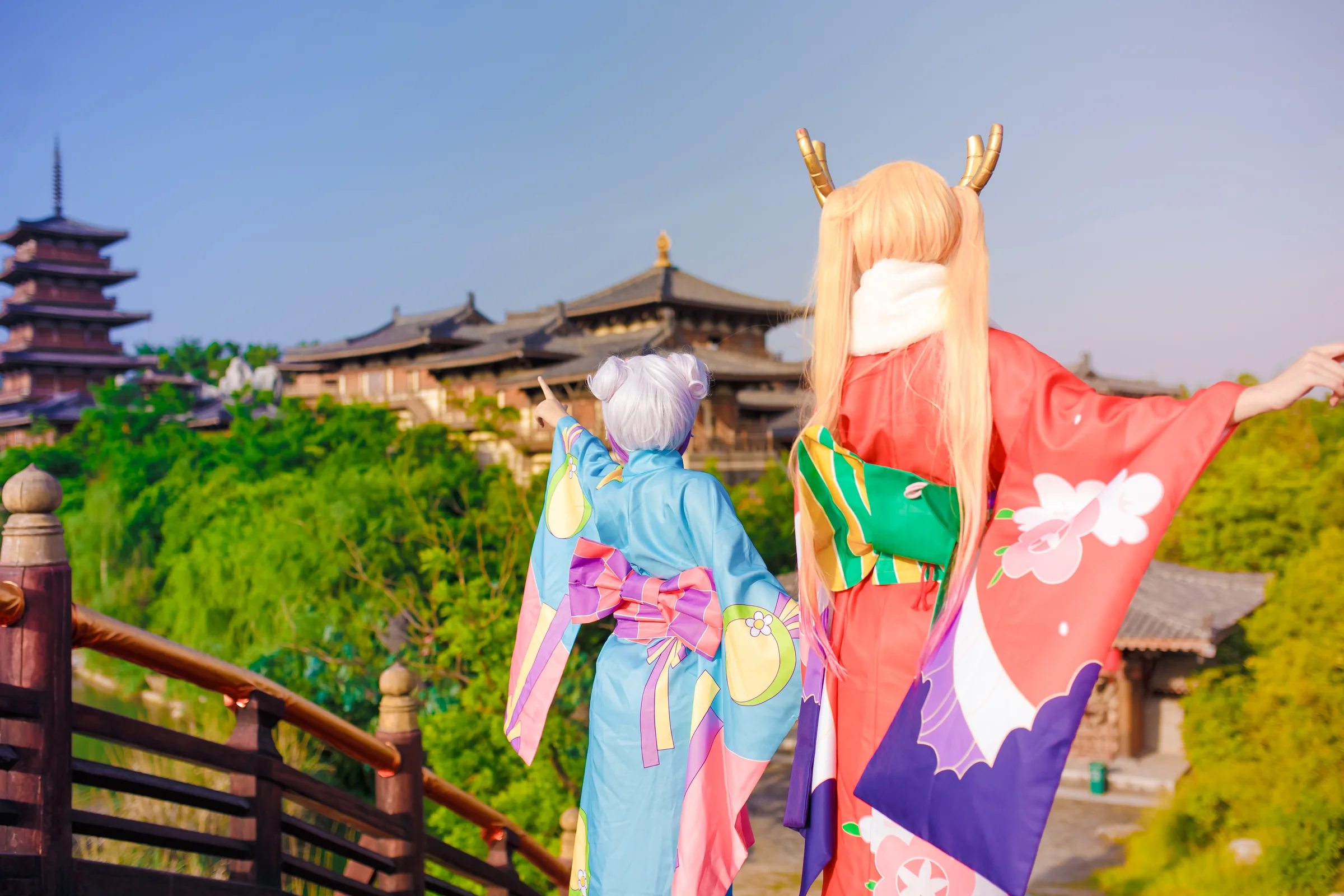 康娜和托尔的和服之旅COS写真