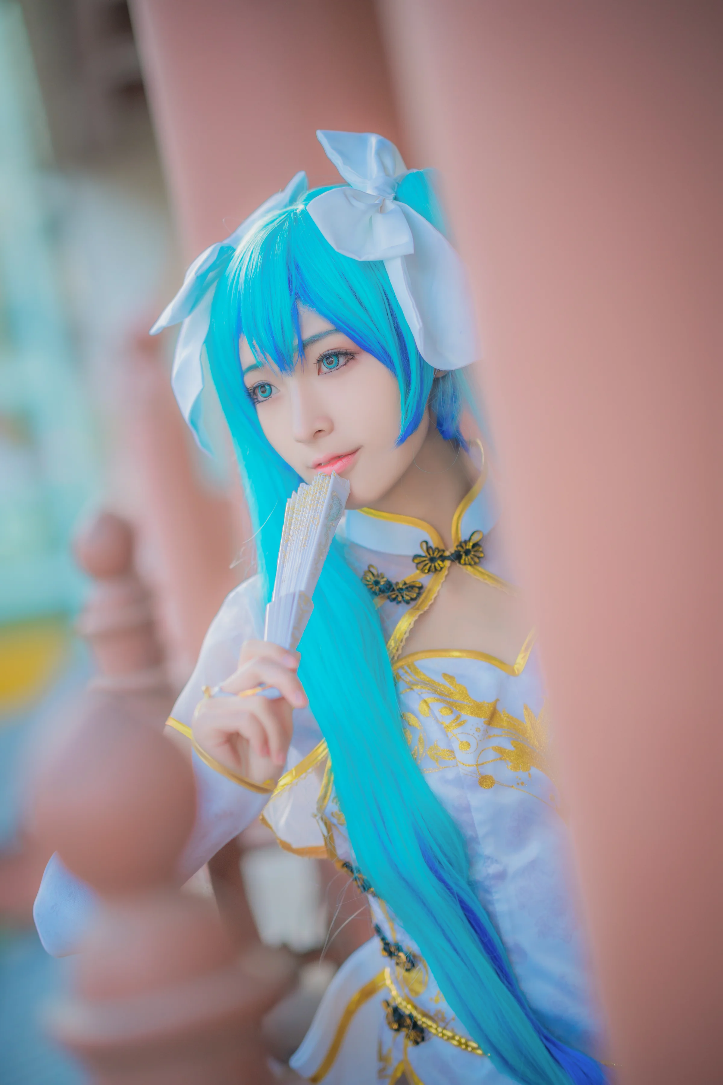 miku金丝雀COS写真