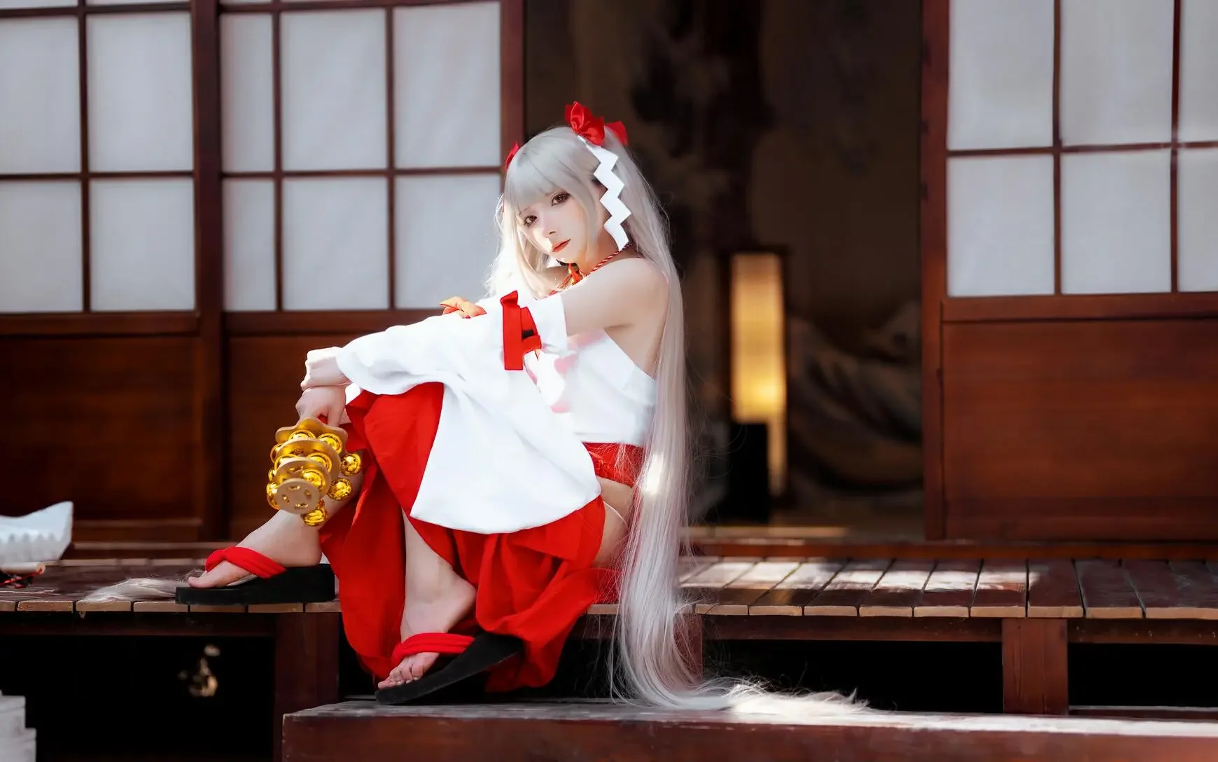 是三不是世 – 碧蓝航线 可畏巫女｜高清图片集