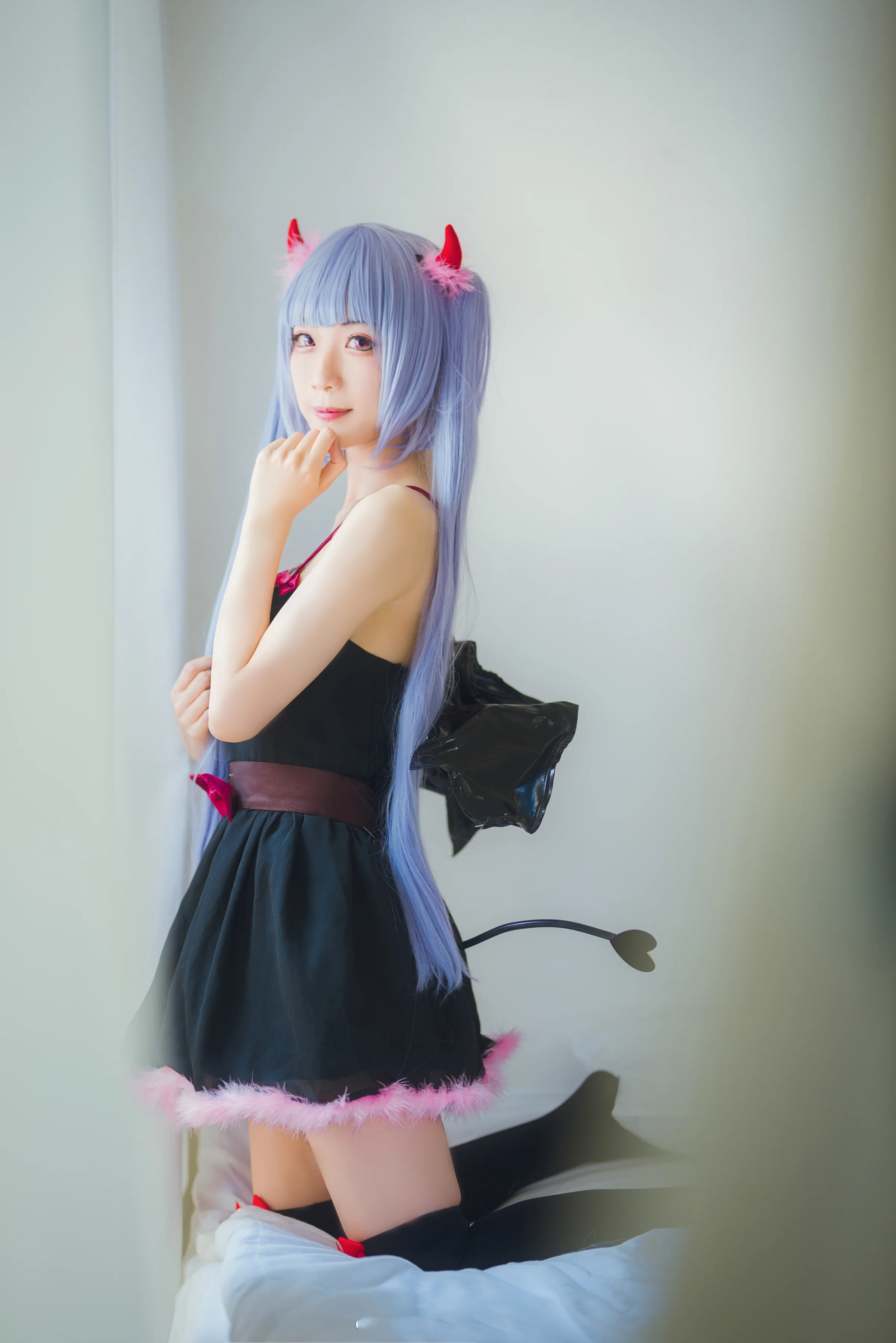 《NEW GAME!》凉风青叶小恶魔COS写真