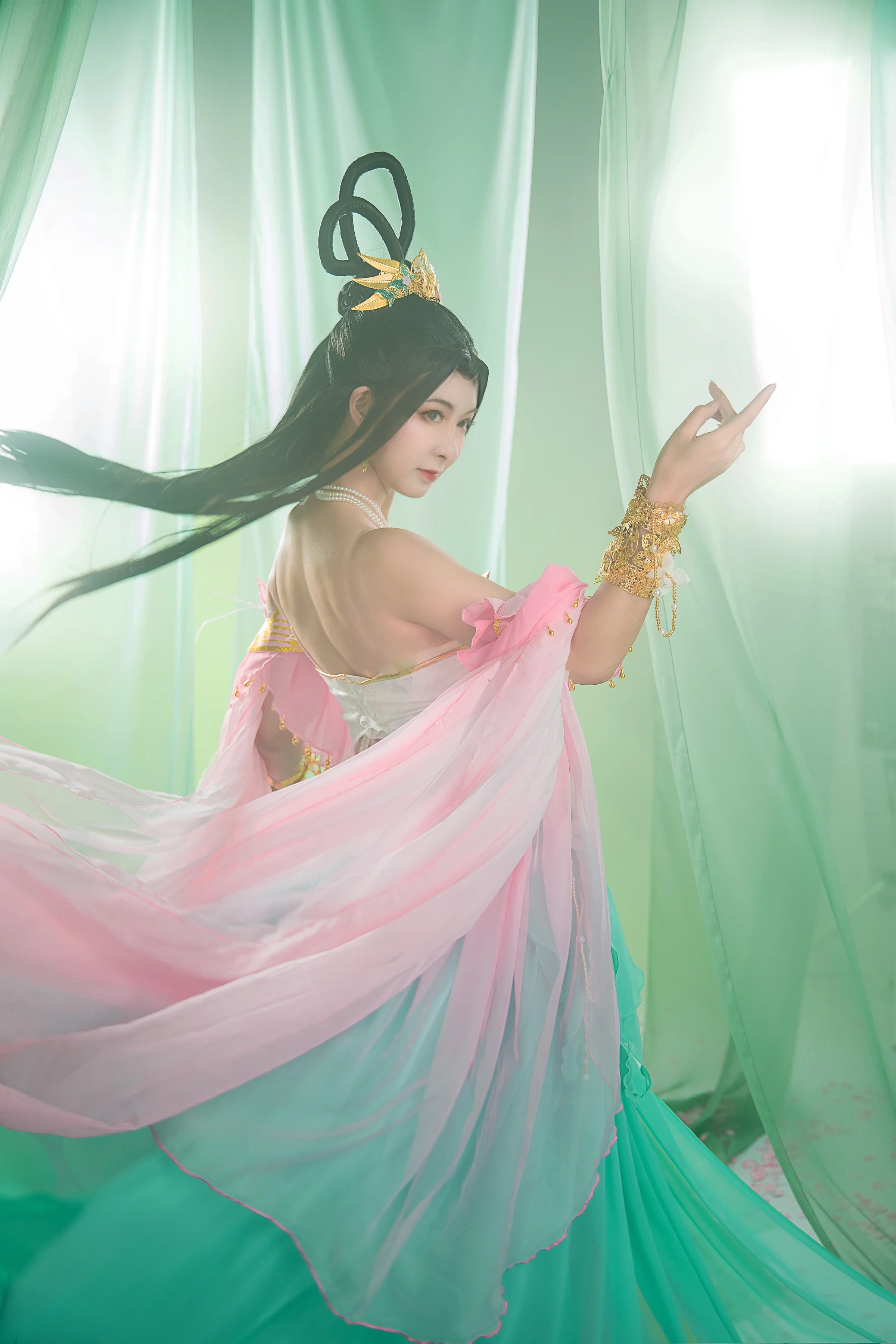 【COS写真/瑶音】三国杀·绝世倾城·貂蝉