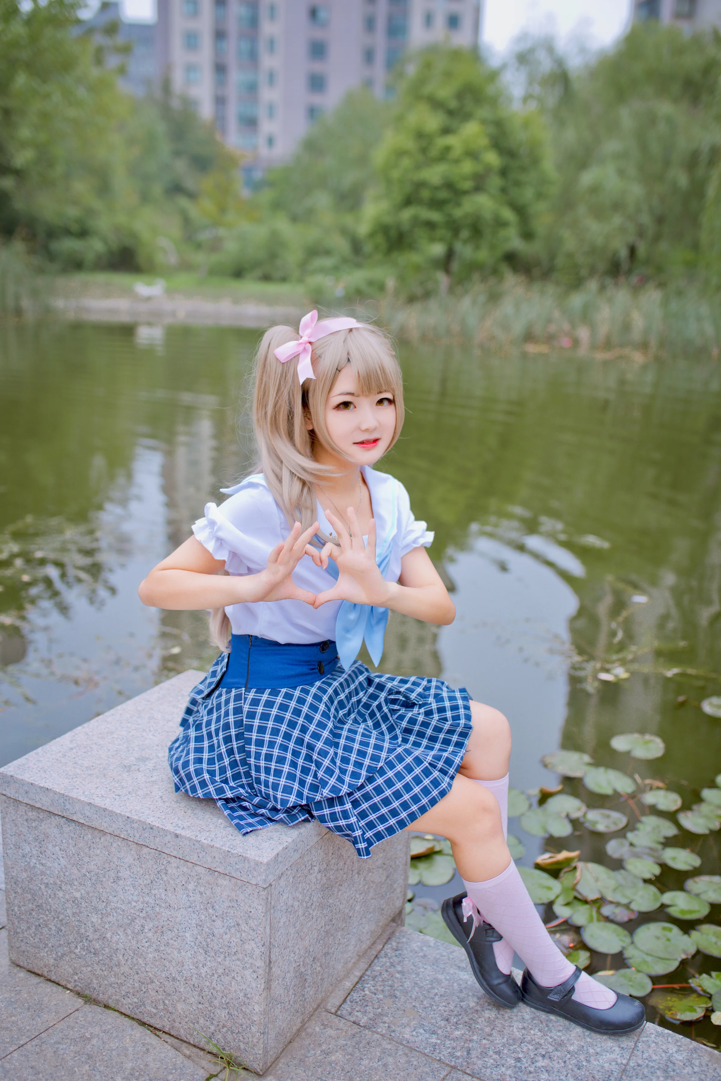 lovelive南小鸟COS写真，想和南小鸟一起去旅行吗?