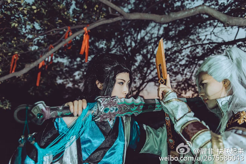 剑网三藏剑纯阳COS写真