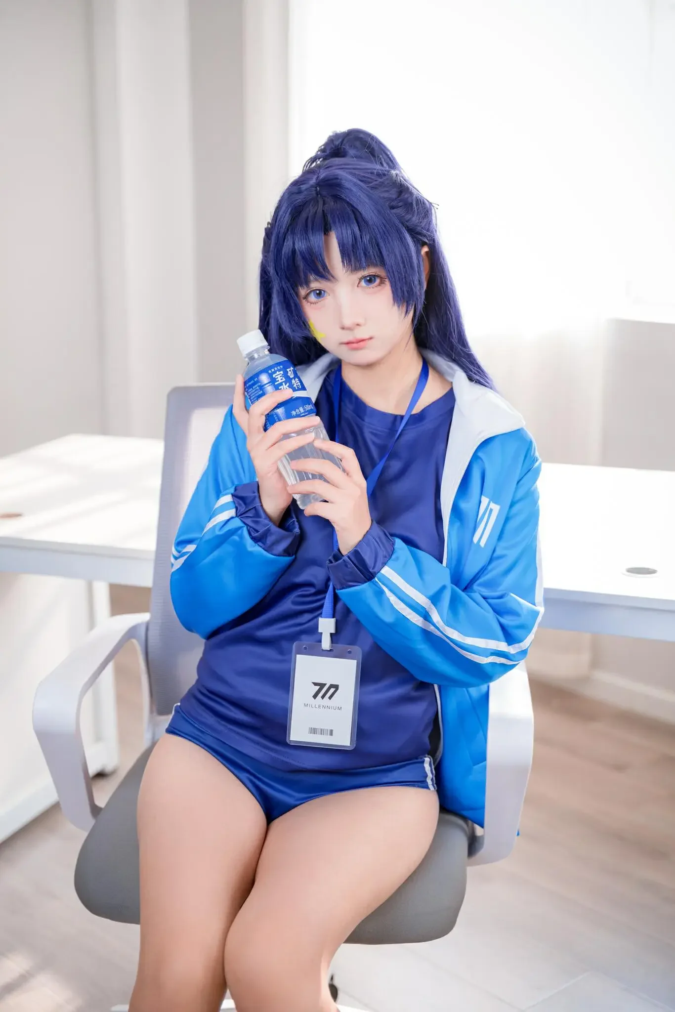 喜欢爱理吗 – 蔚蓝档案 早濑优香体操服｜高清图片集