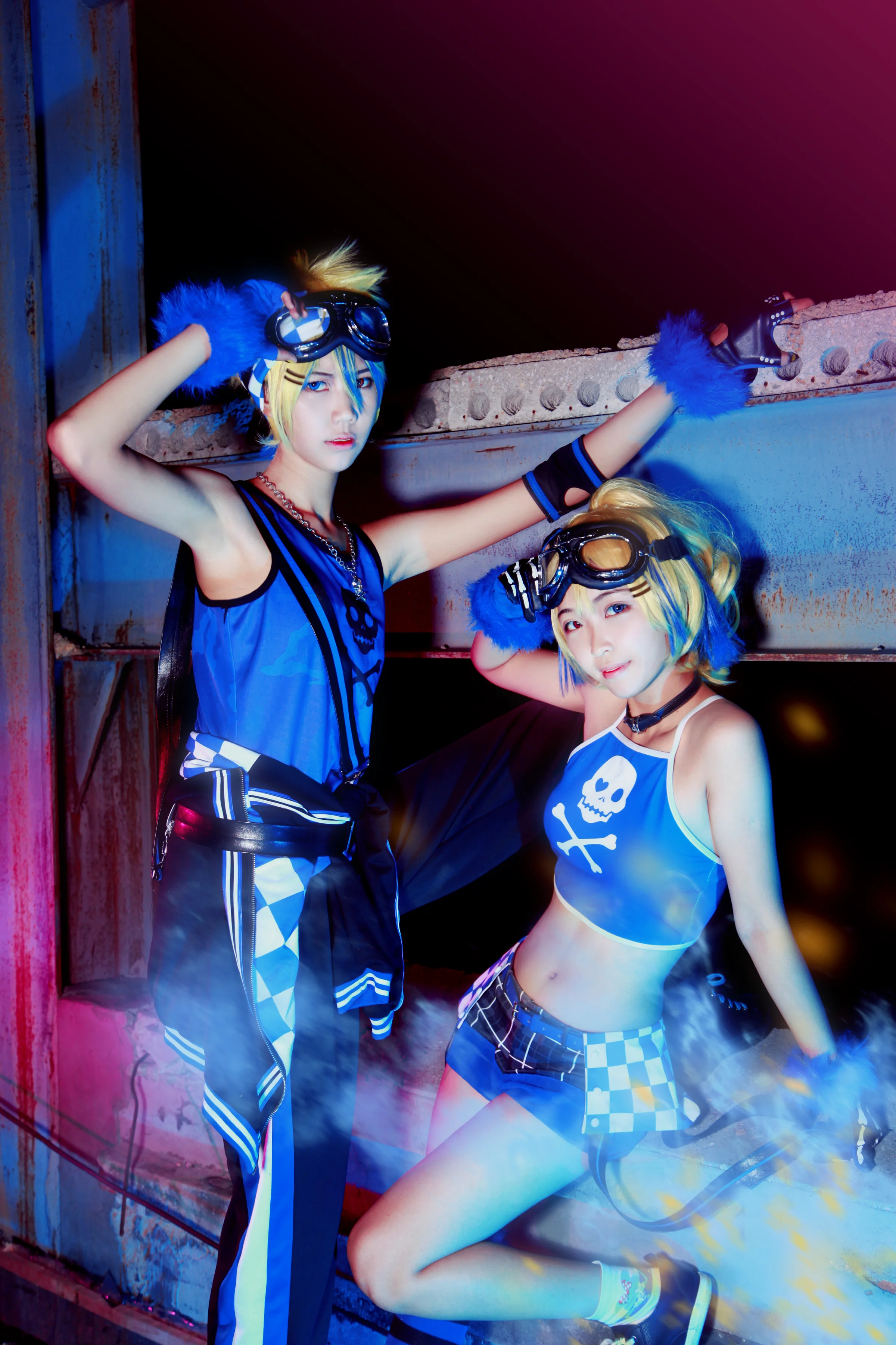 镜音铃cosplayUNHAPPY？