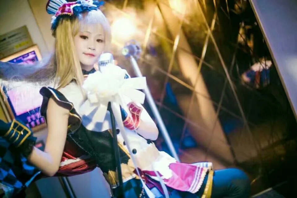 LL二年级组 高坂穗乃果COS写真