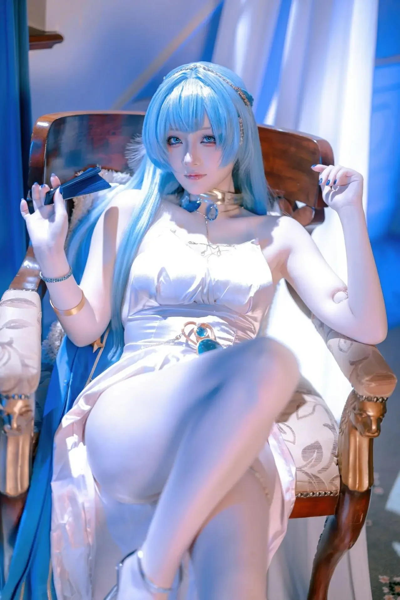 屿鱼 – 胜利女神：妮姬 海伦 礼服｜高清图片集