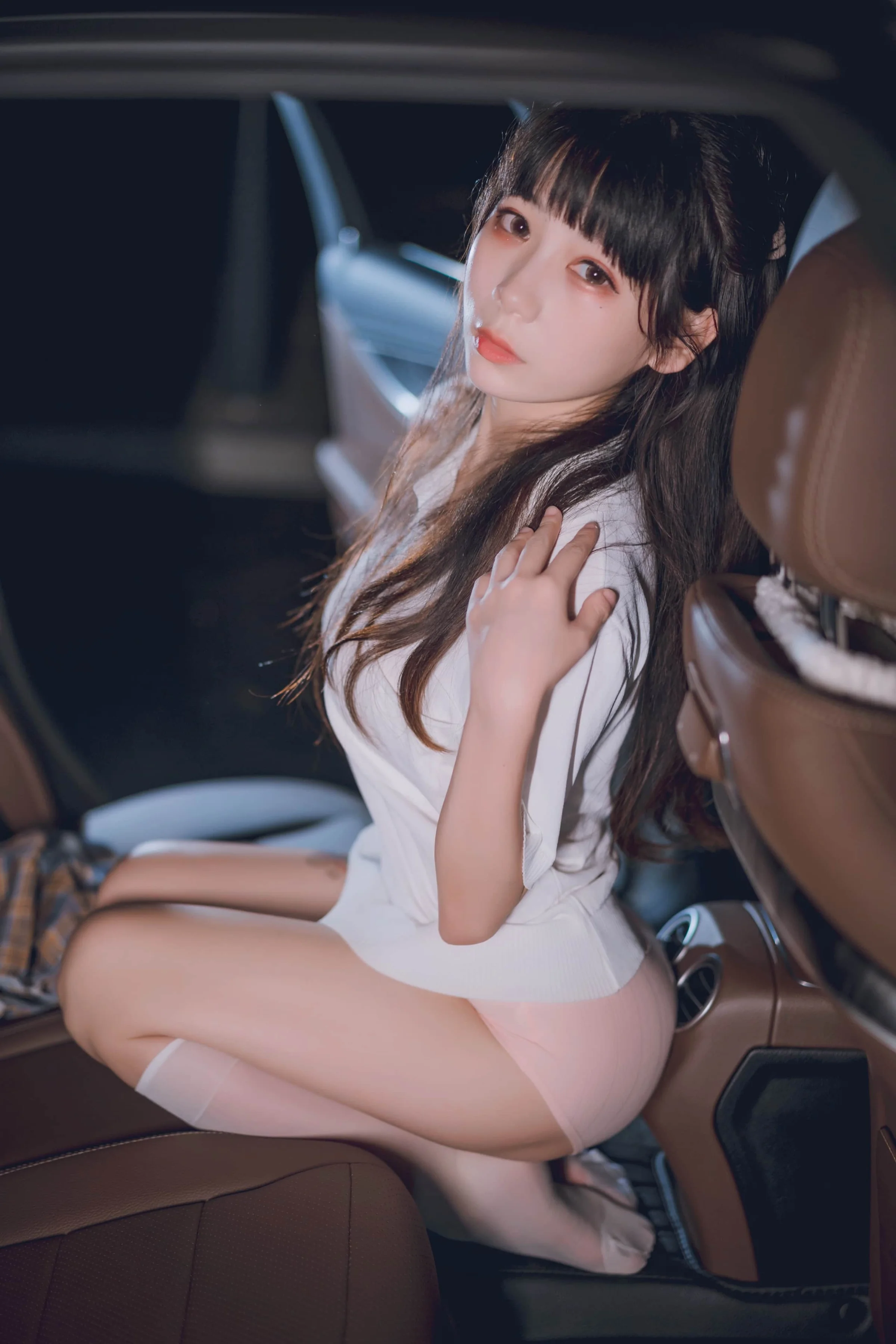 usejan(蓝蓝) – 夜樱 [40P]｜高清图片集