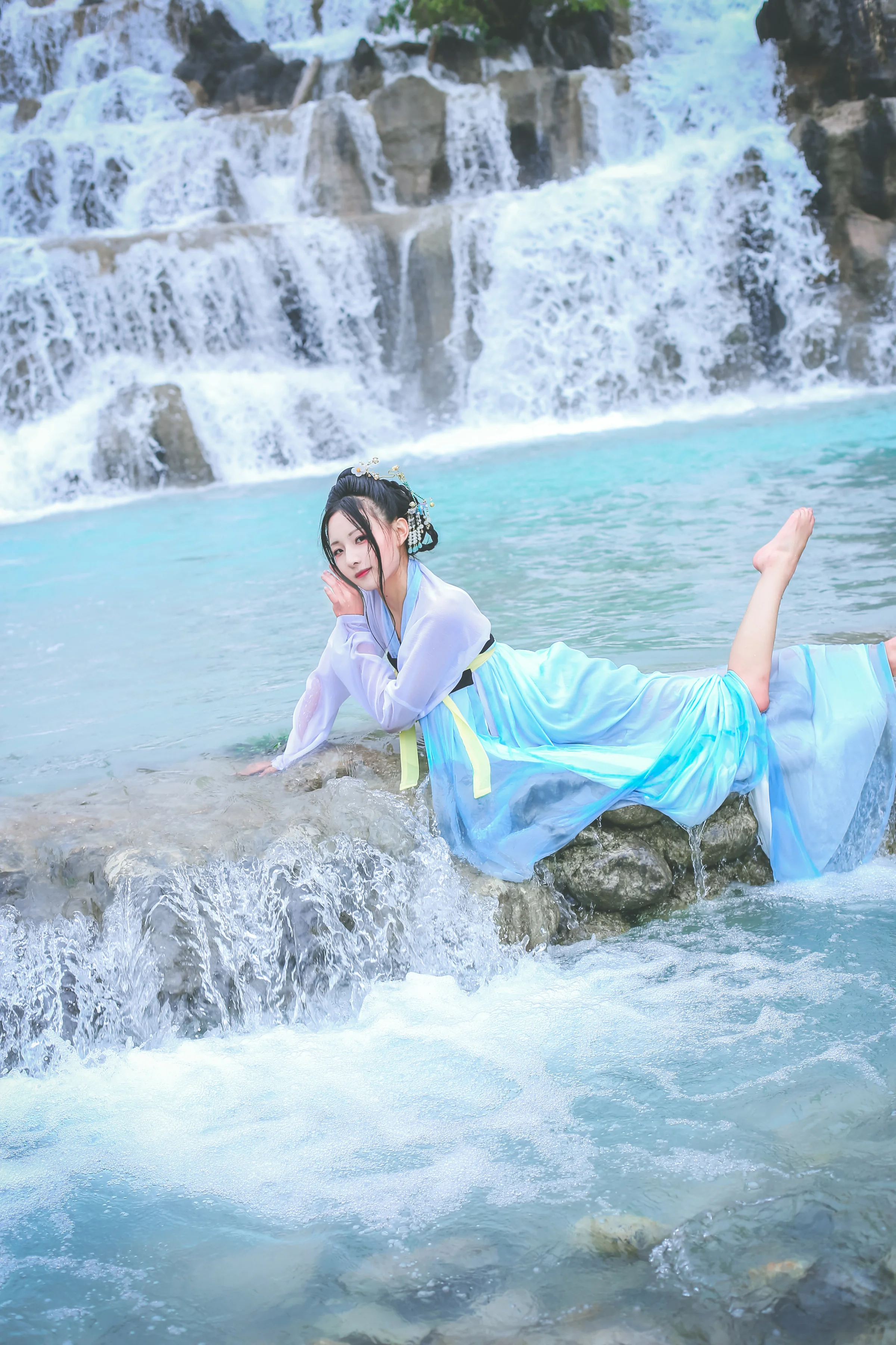 汉服私影 渺渺兮予怀，望美人兮天一方｜高清图片集