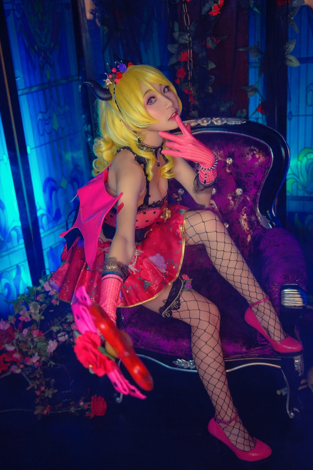 绘里小恶魔觉醒COS写真