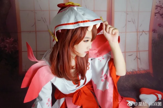 阴阳师手游桃花妖未觉醒COS写真