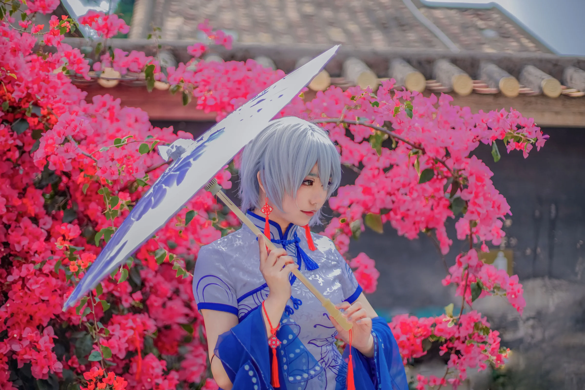 言和青花瓷旗袍COS写真