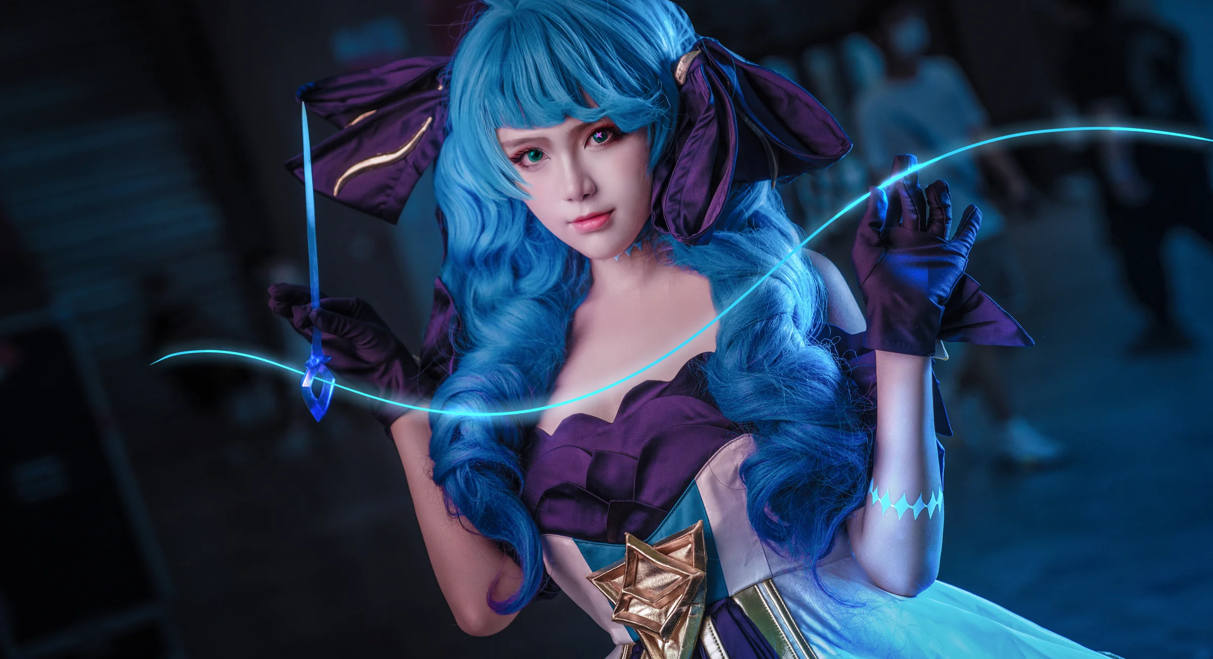【COS写真场照】英雄联盟 灵罗娃娃 格温COS写真