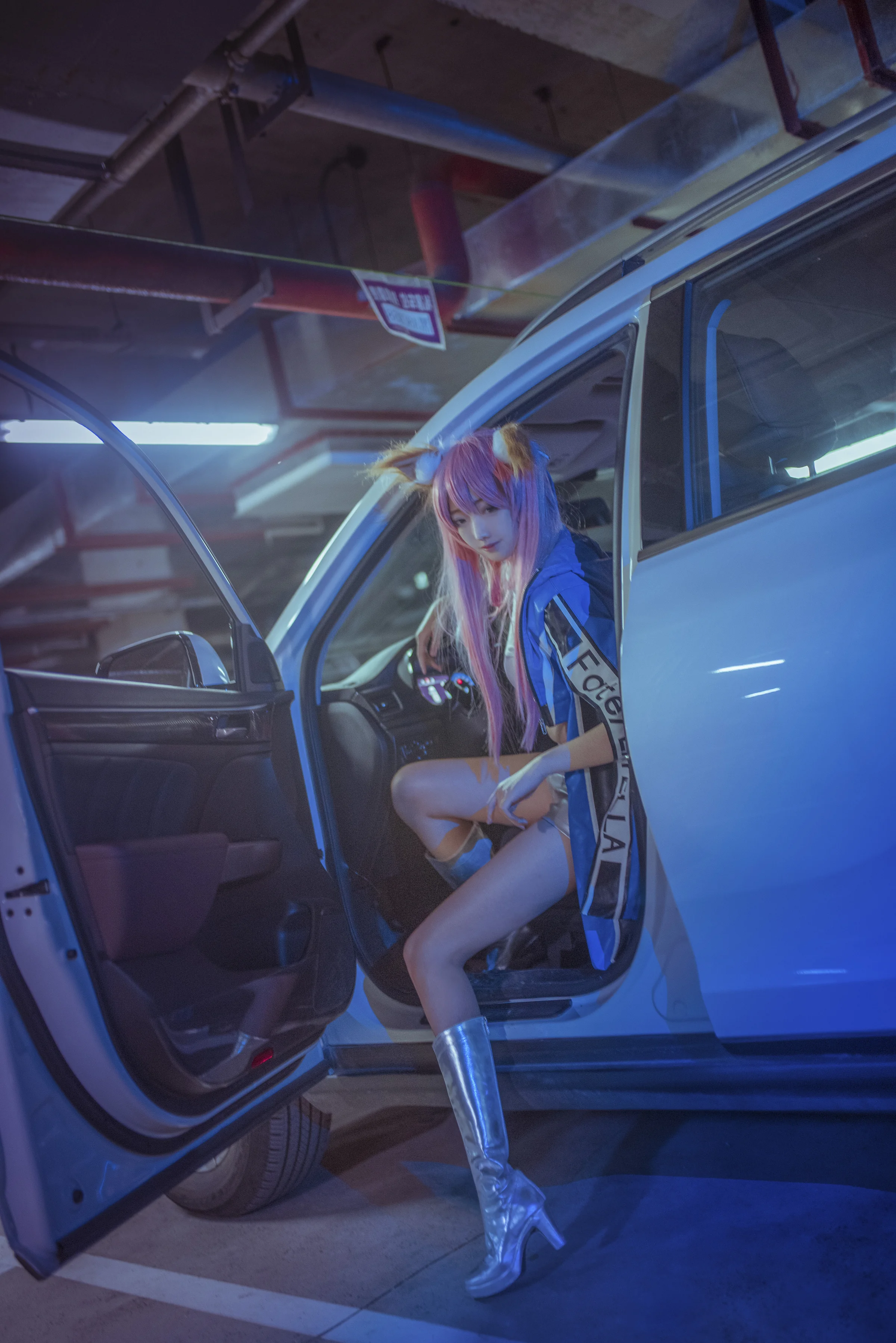 玉藻前赛车COS写真