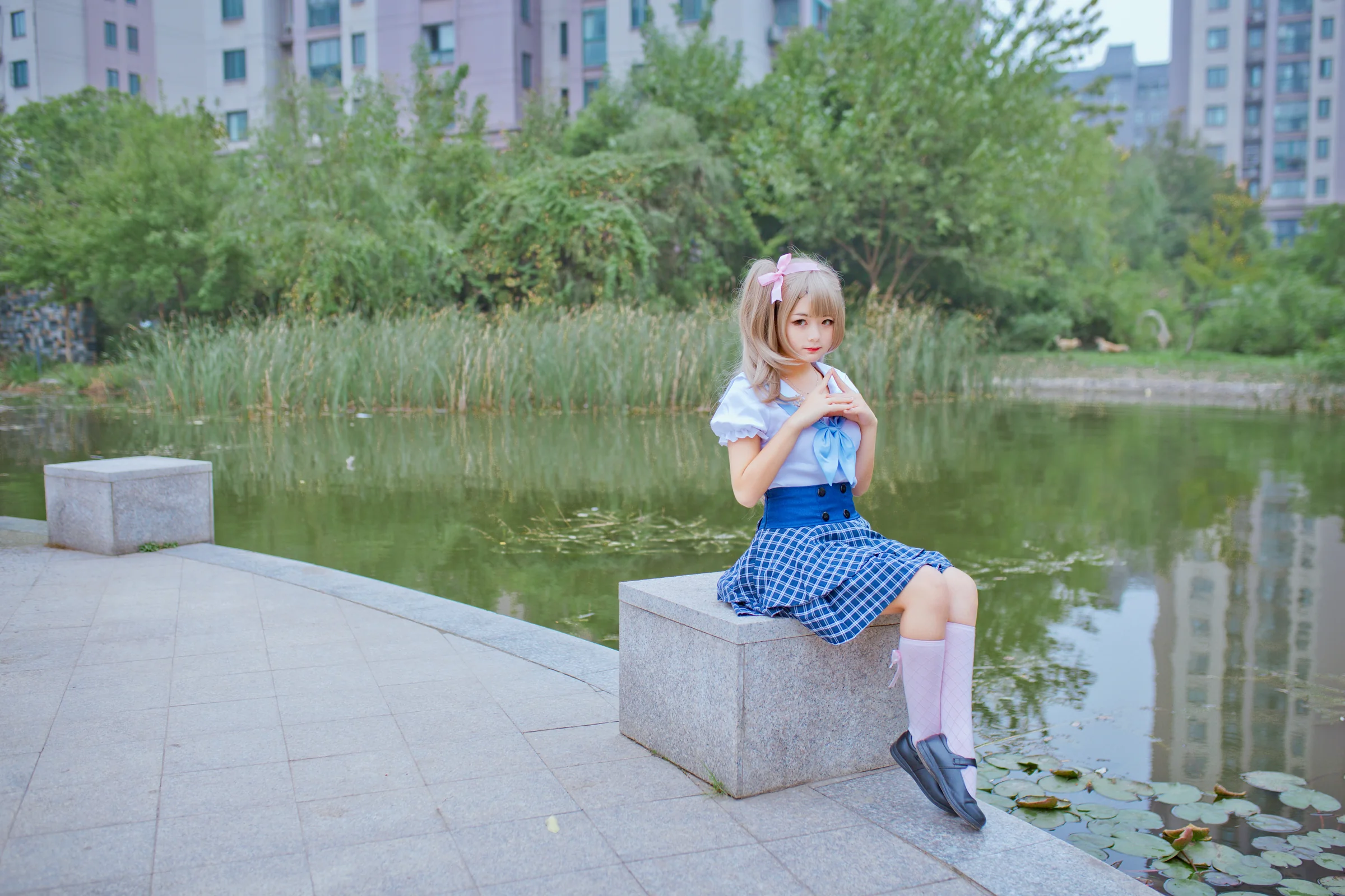 lovelive南小鸟COS写真，想和南小鸟一起去旅行吗?