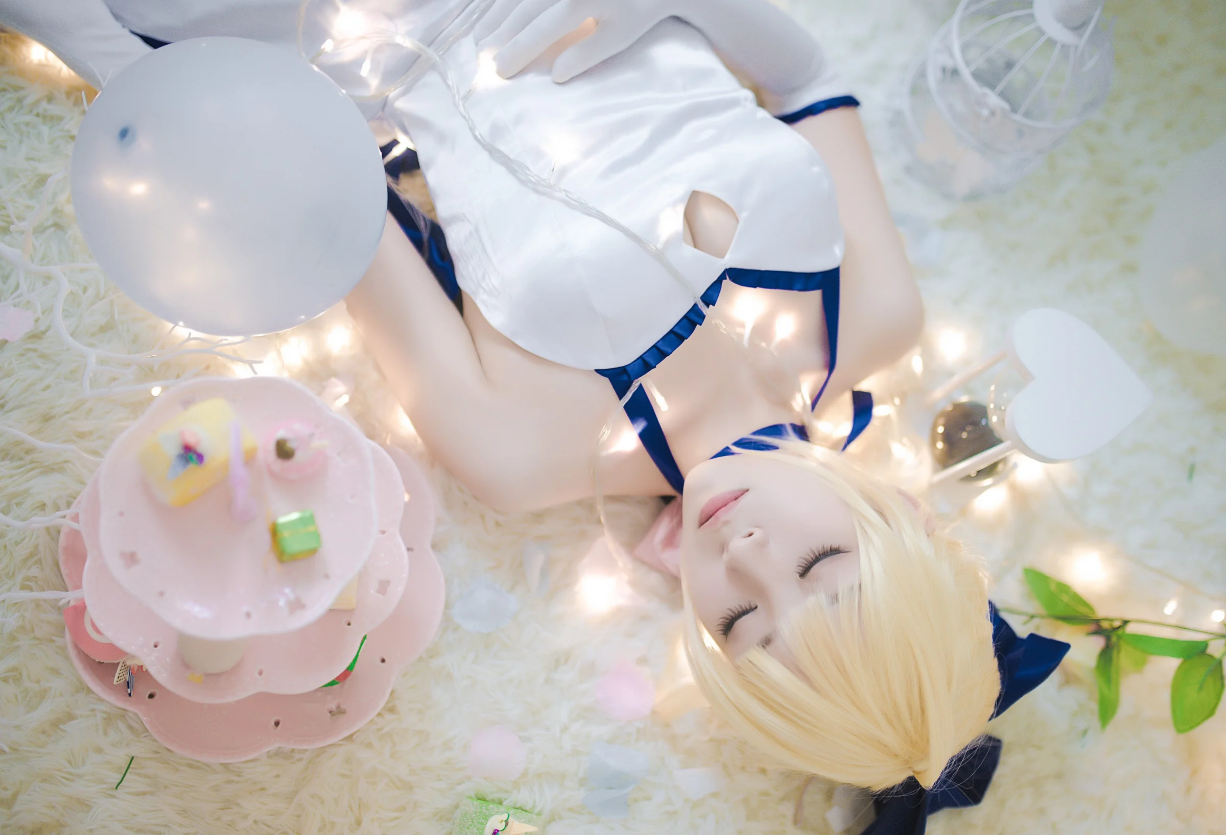 型月十年之Saber lily蓝百合礼服COS写真