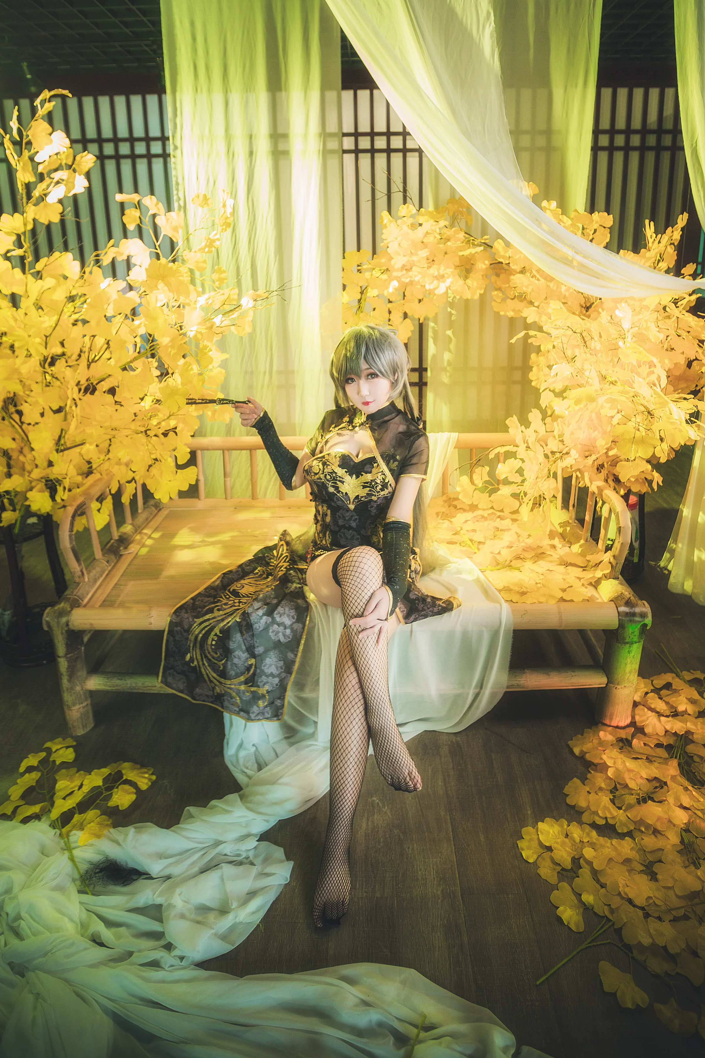 V家 金丝雀洛天依 COS写真