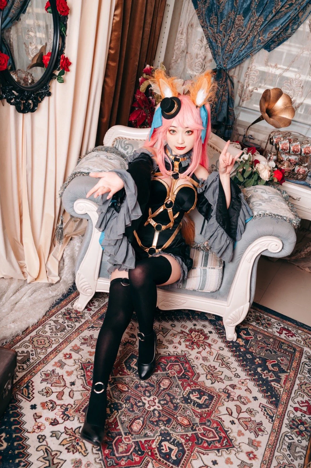 漆黑的魔术师，玉藻前COS写真