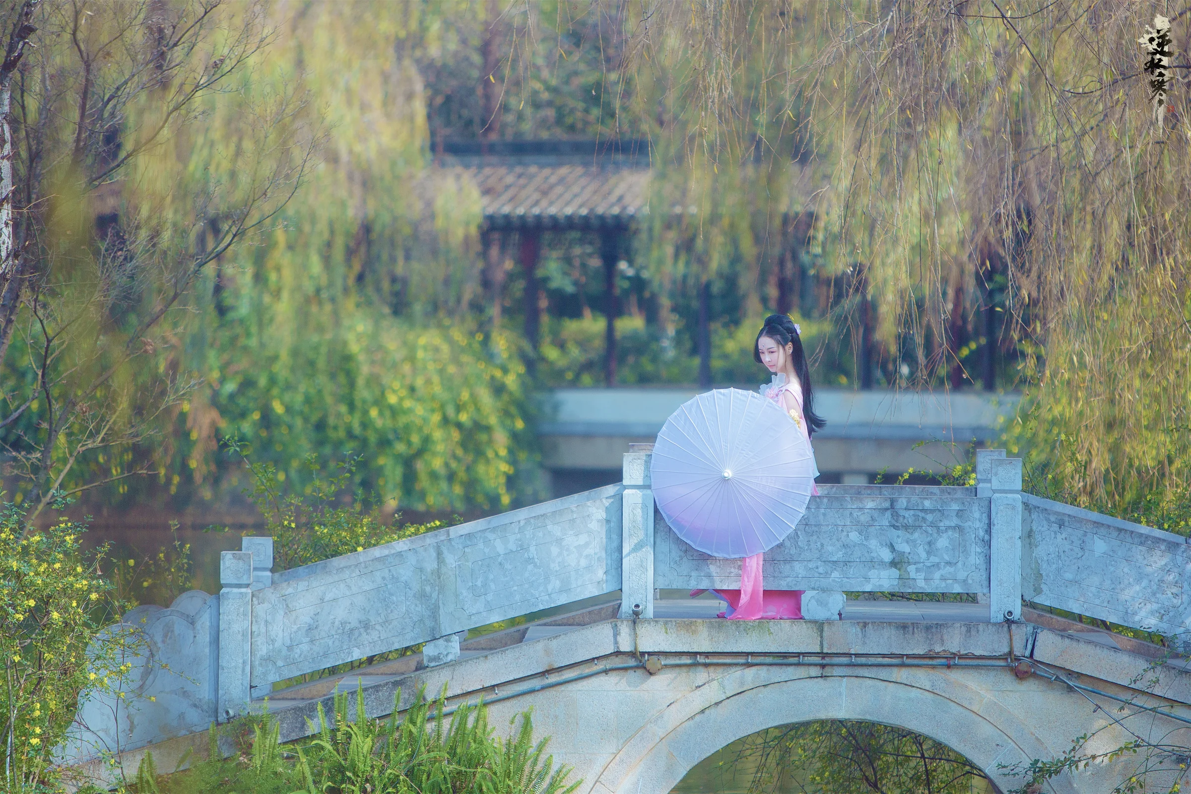 逆水寒·龙吟·桃华灼霜COS写真