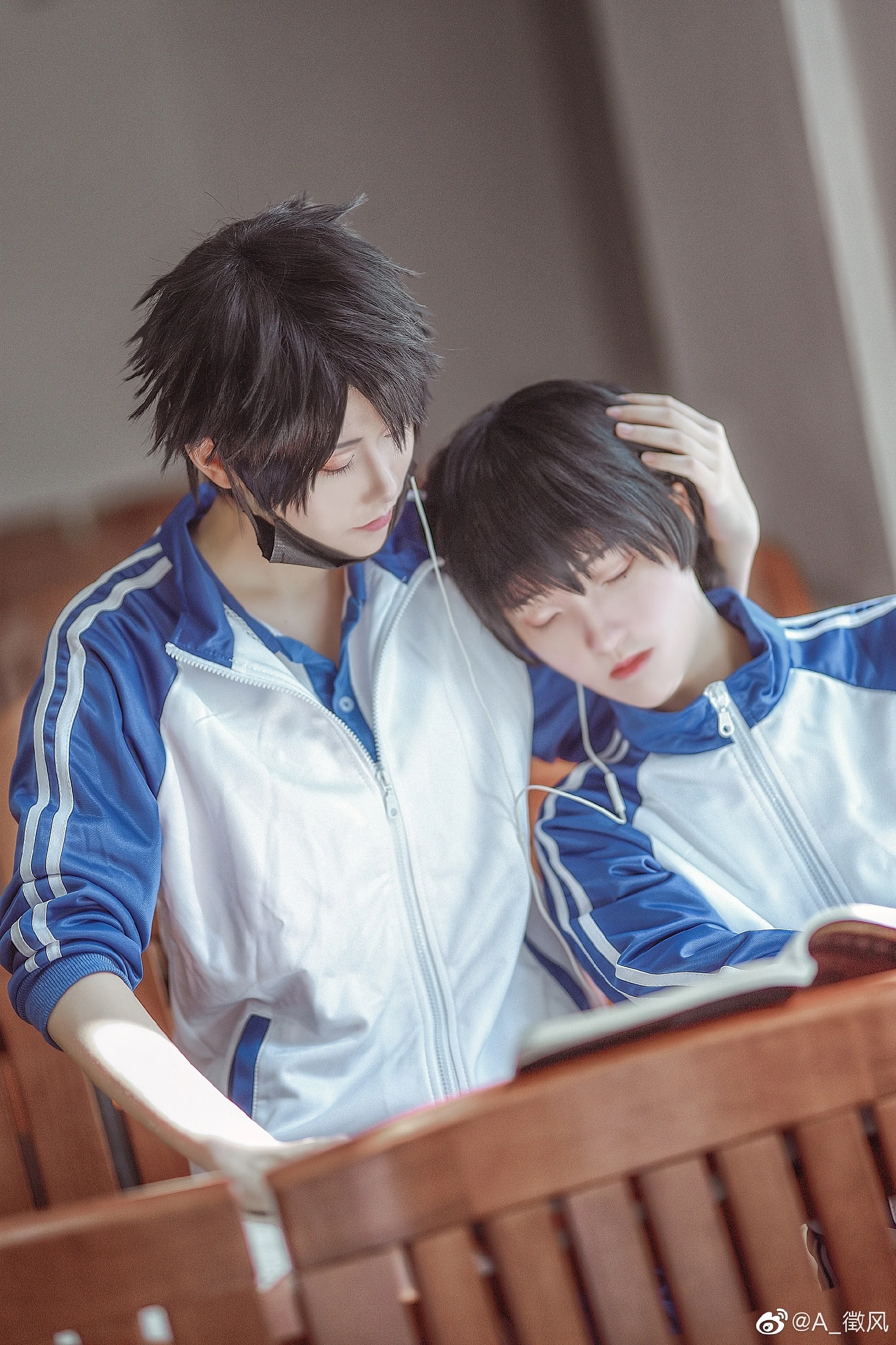 伪装学渣 COS写真
