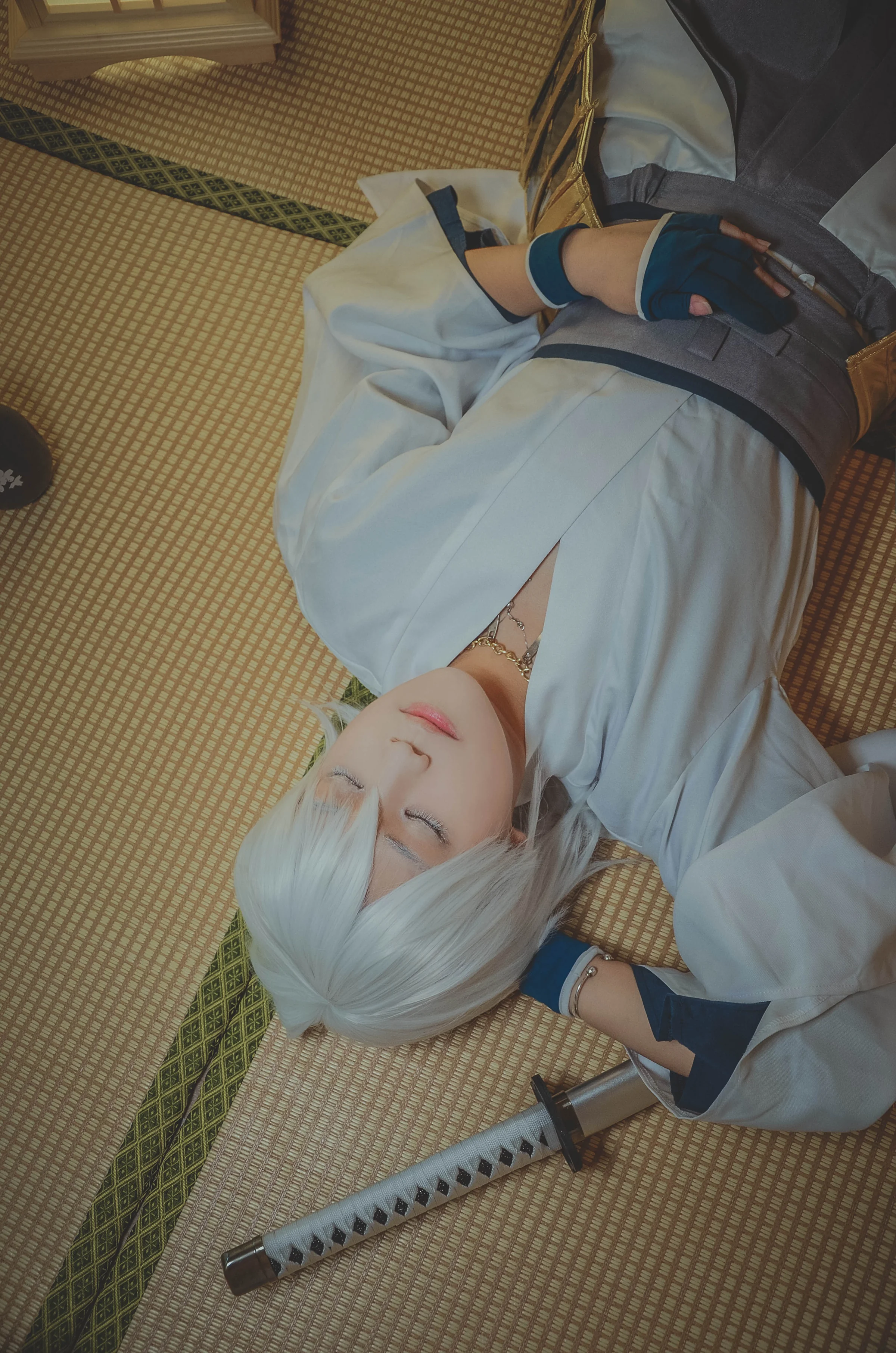 刀剑乱舞鹤丸国永COS写真