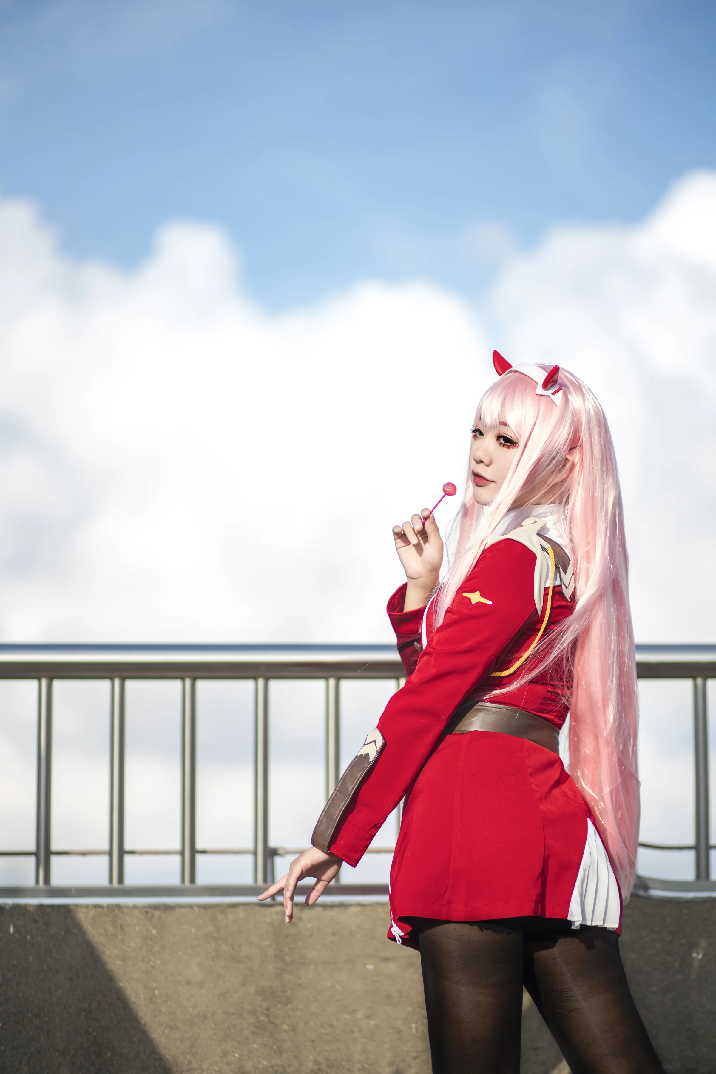 DARLING in the FRANXX 02COS写真