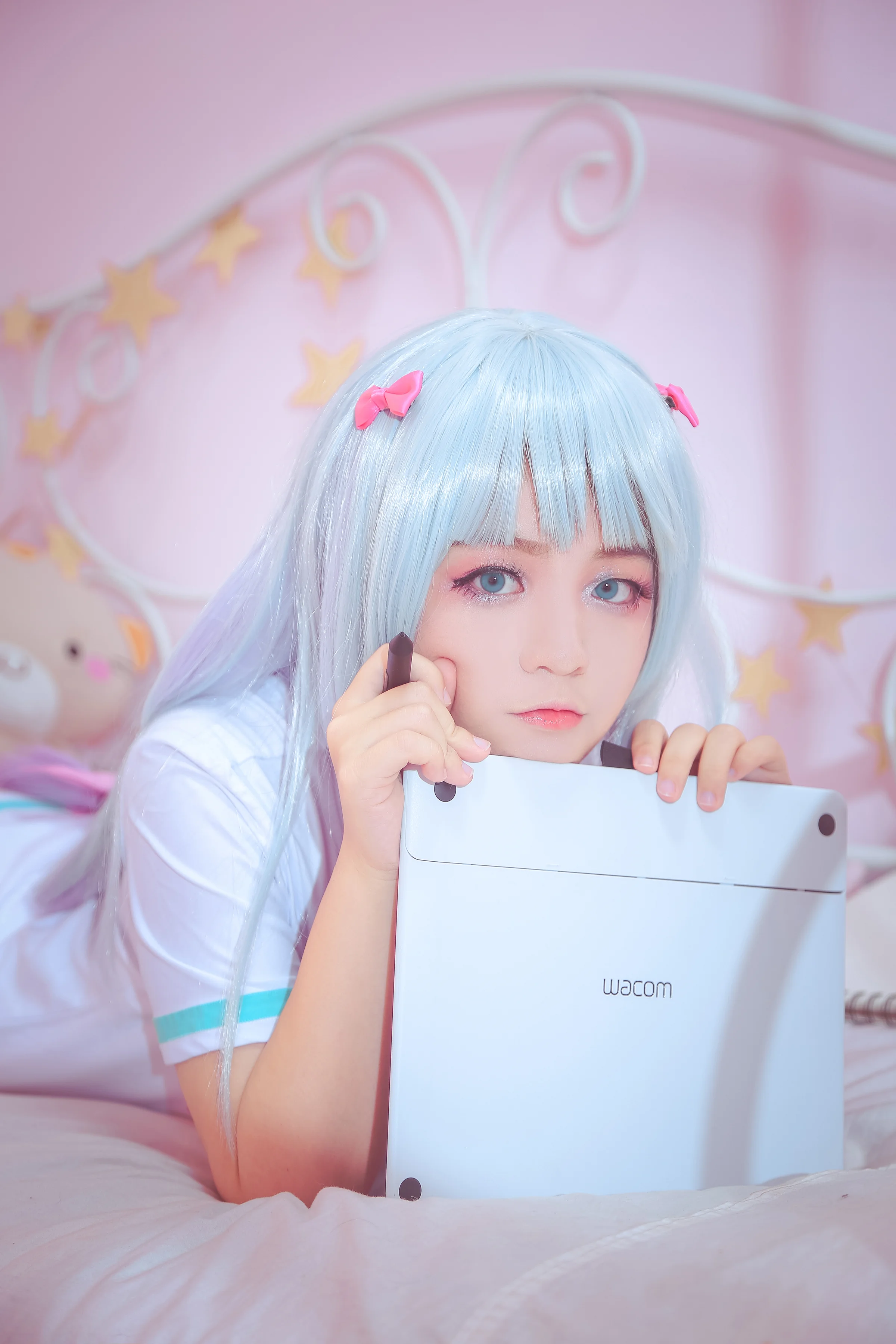 埃罗芒阿老师COS写真