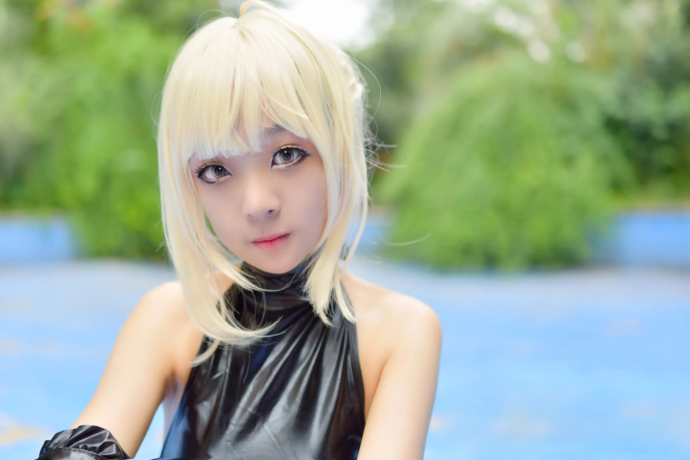 Fate系列黑saber泳装COS写真