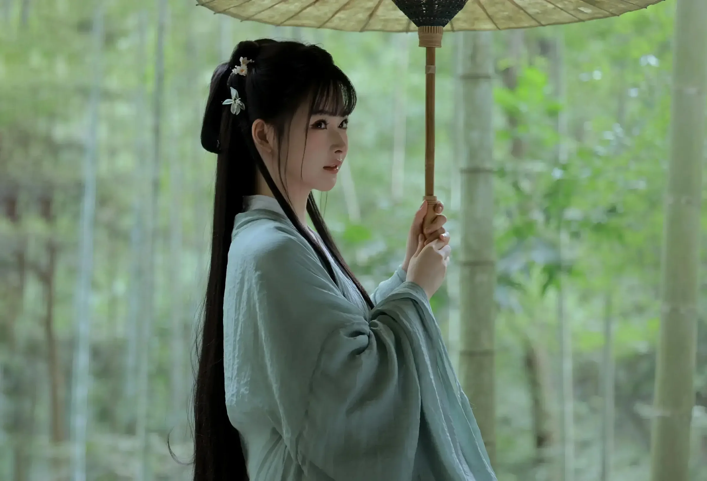 白莉爱吃巧克力 – 古风汉服｜高清图片集