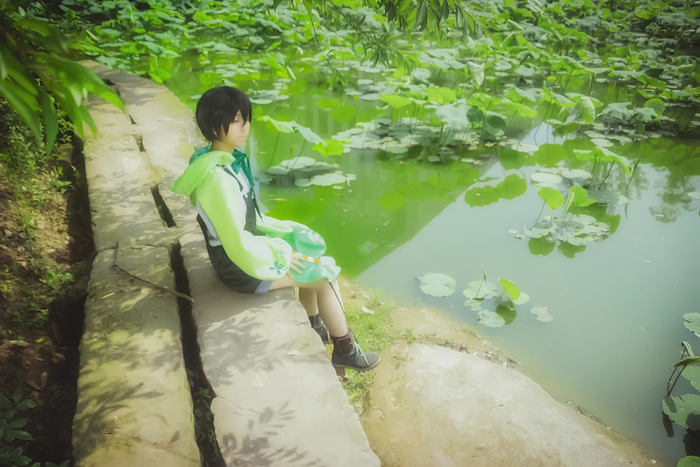 旅行青蛙呱儿子COS写真