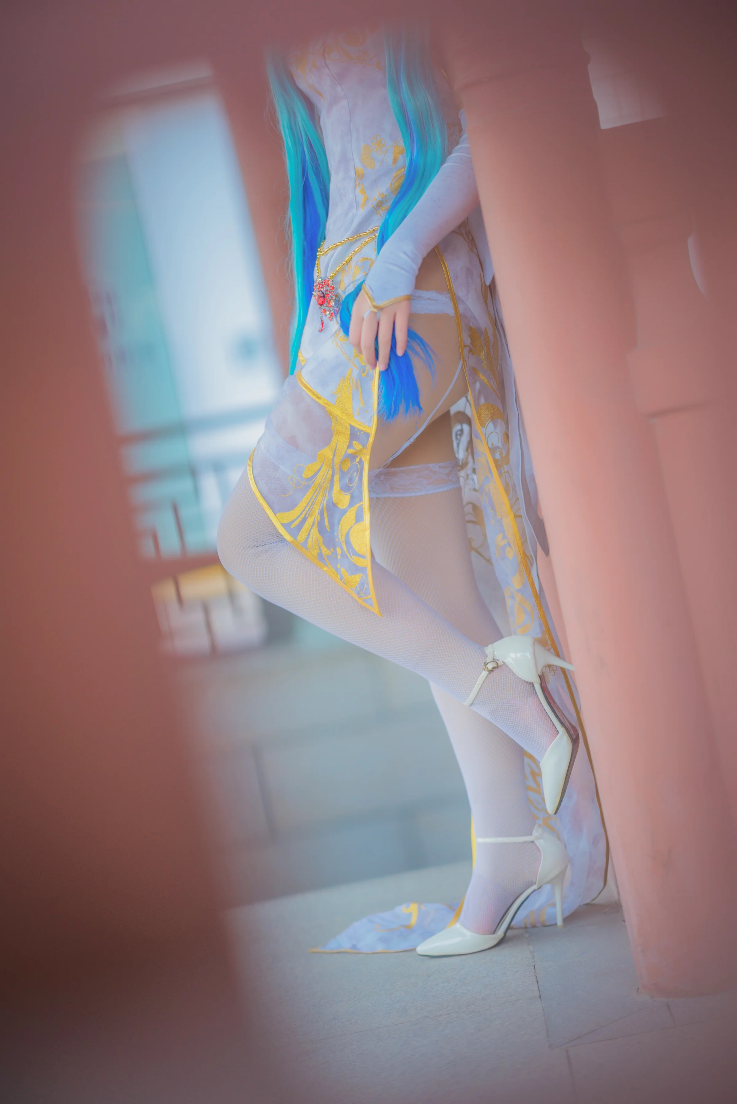 miku金丝雀COS写真