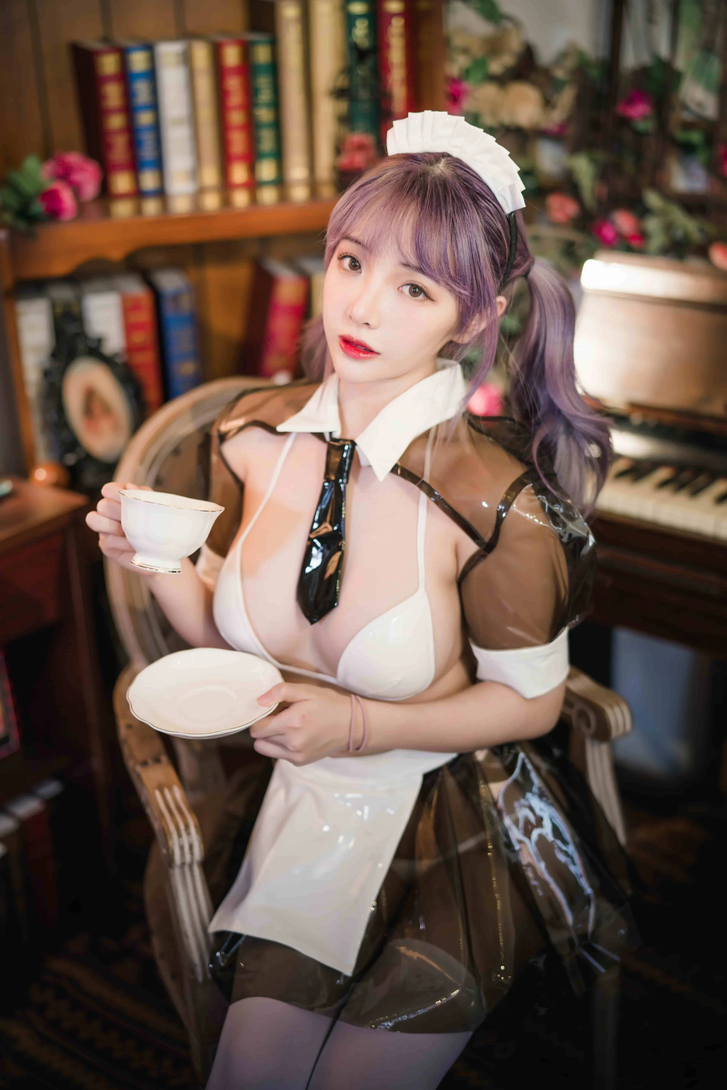 雯妹-透明皮衣女仆[18P-346M]｜高清图片集