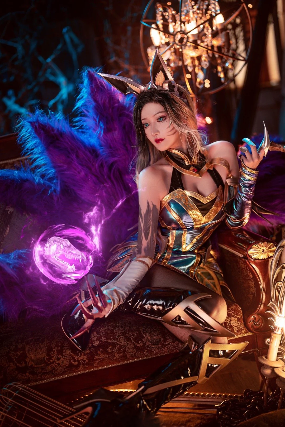 《英雄联盟》魔女阿狸COS写真