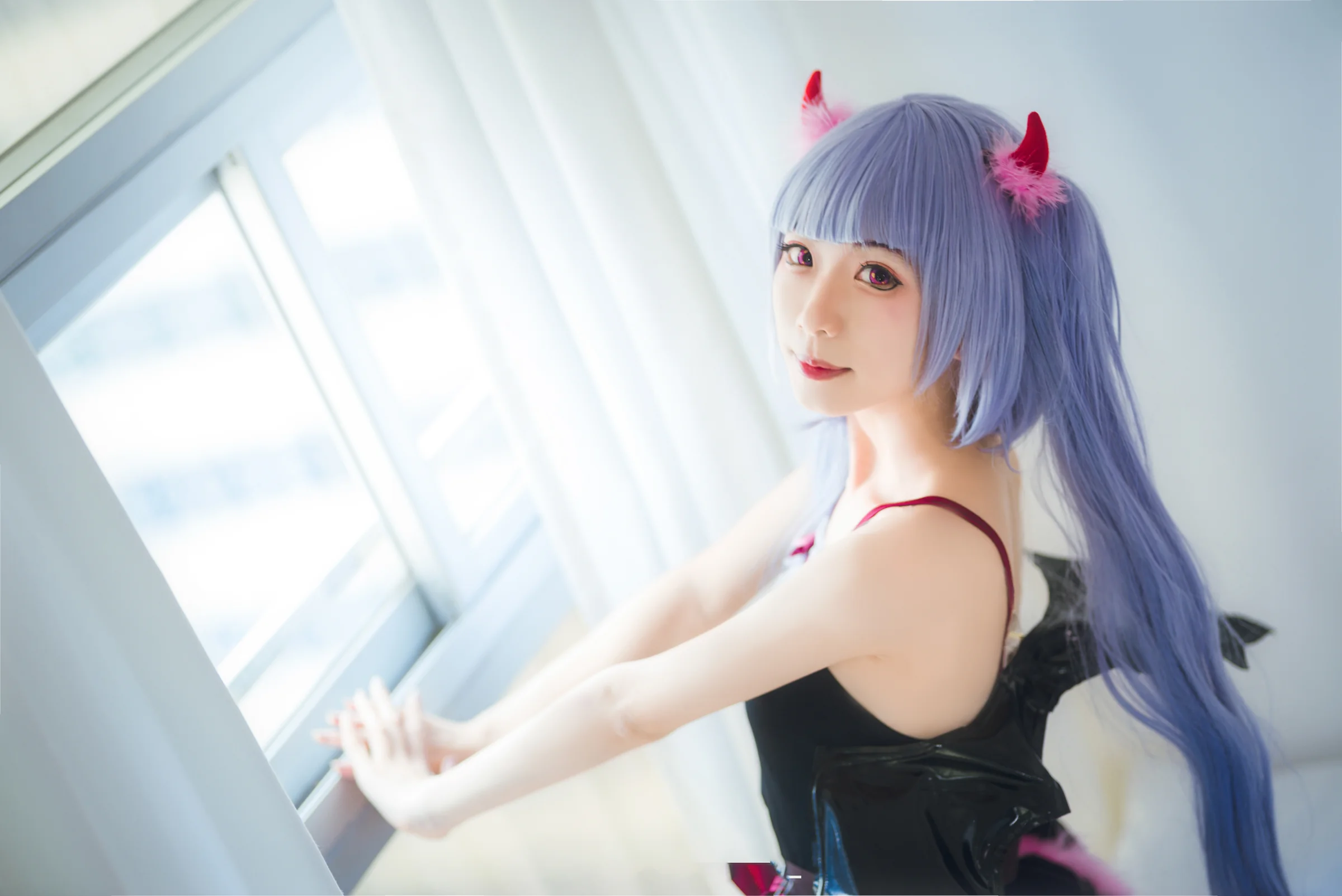 《NEW GAME!》凉风青叶小恶魔COS写真