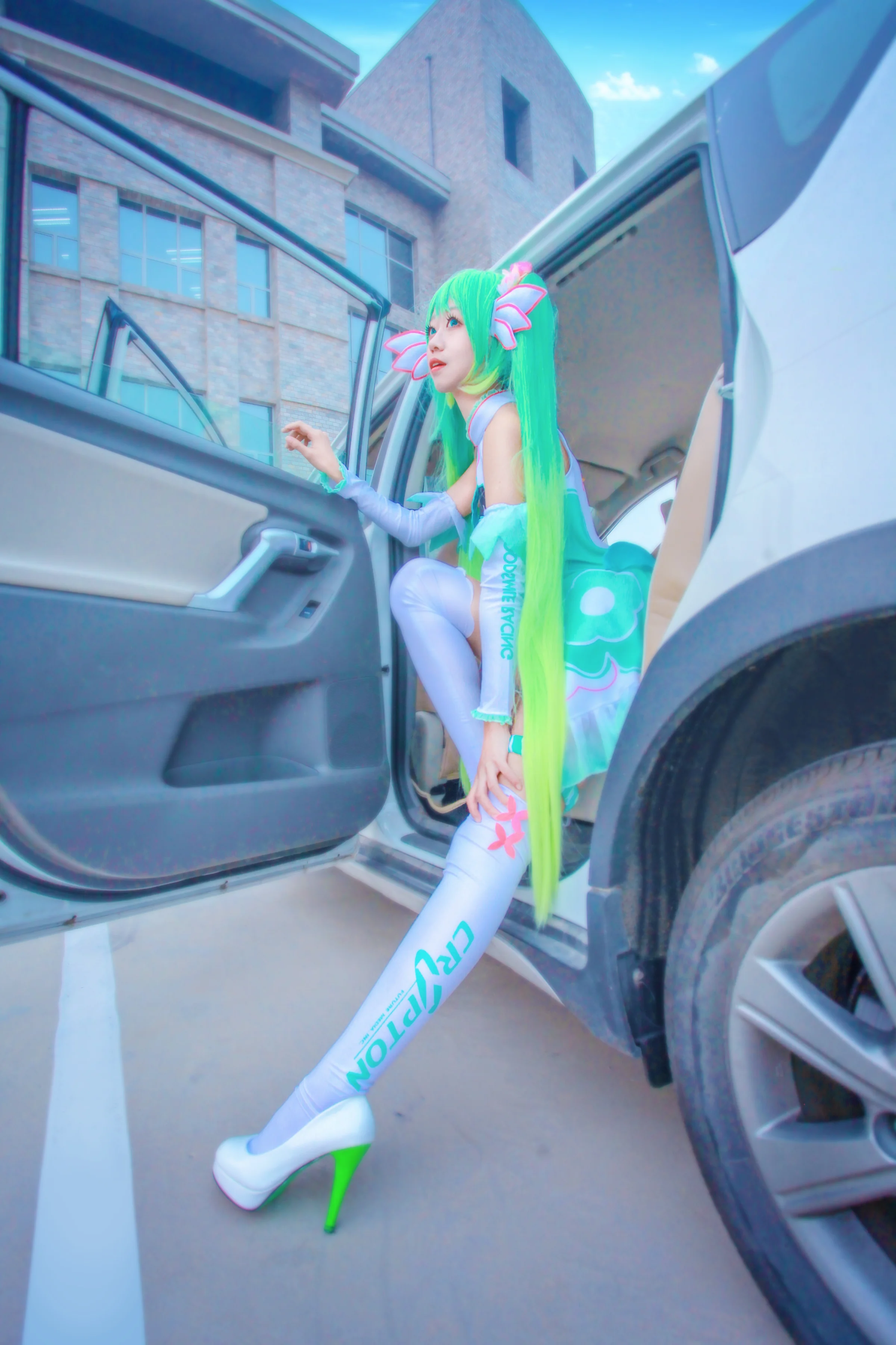 MIKU赛车娘COS写真