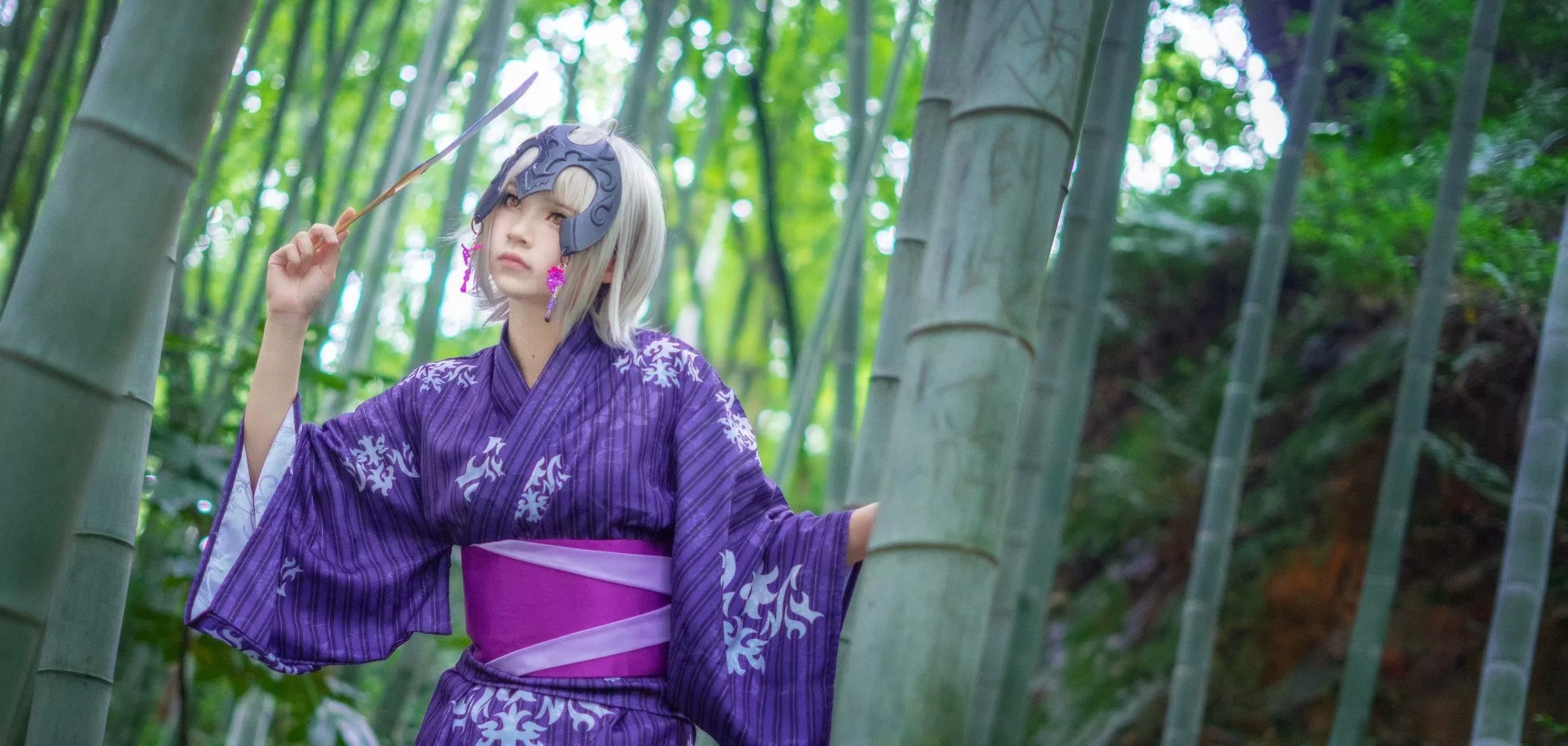 《Fate/Grand Order》夏日祭。贞德（Alter）COS写真