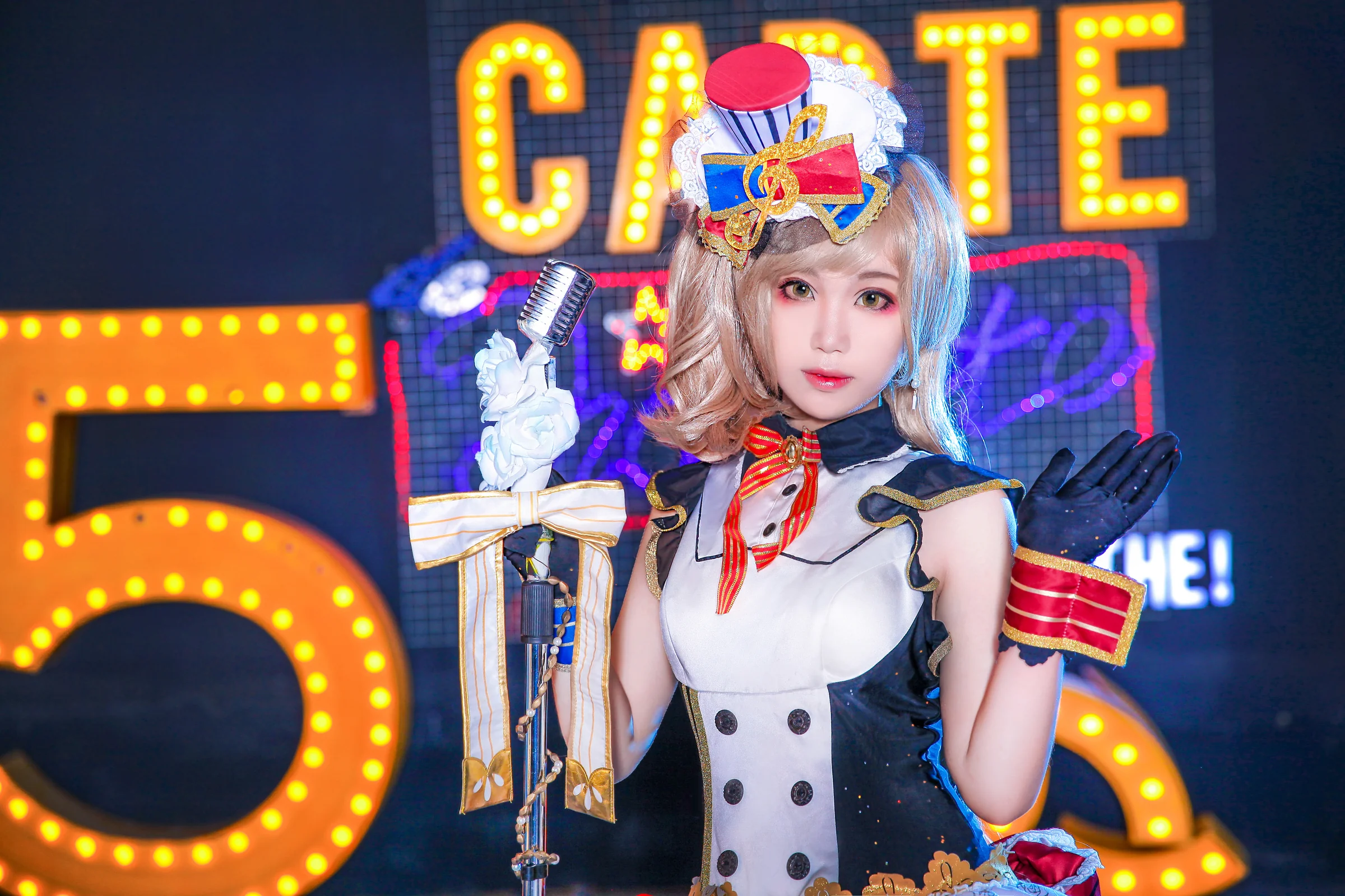 南小鸟女仆觉醒COS写真